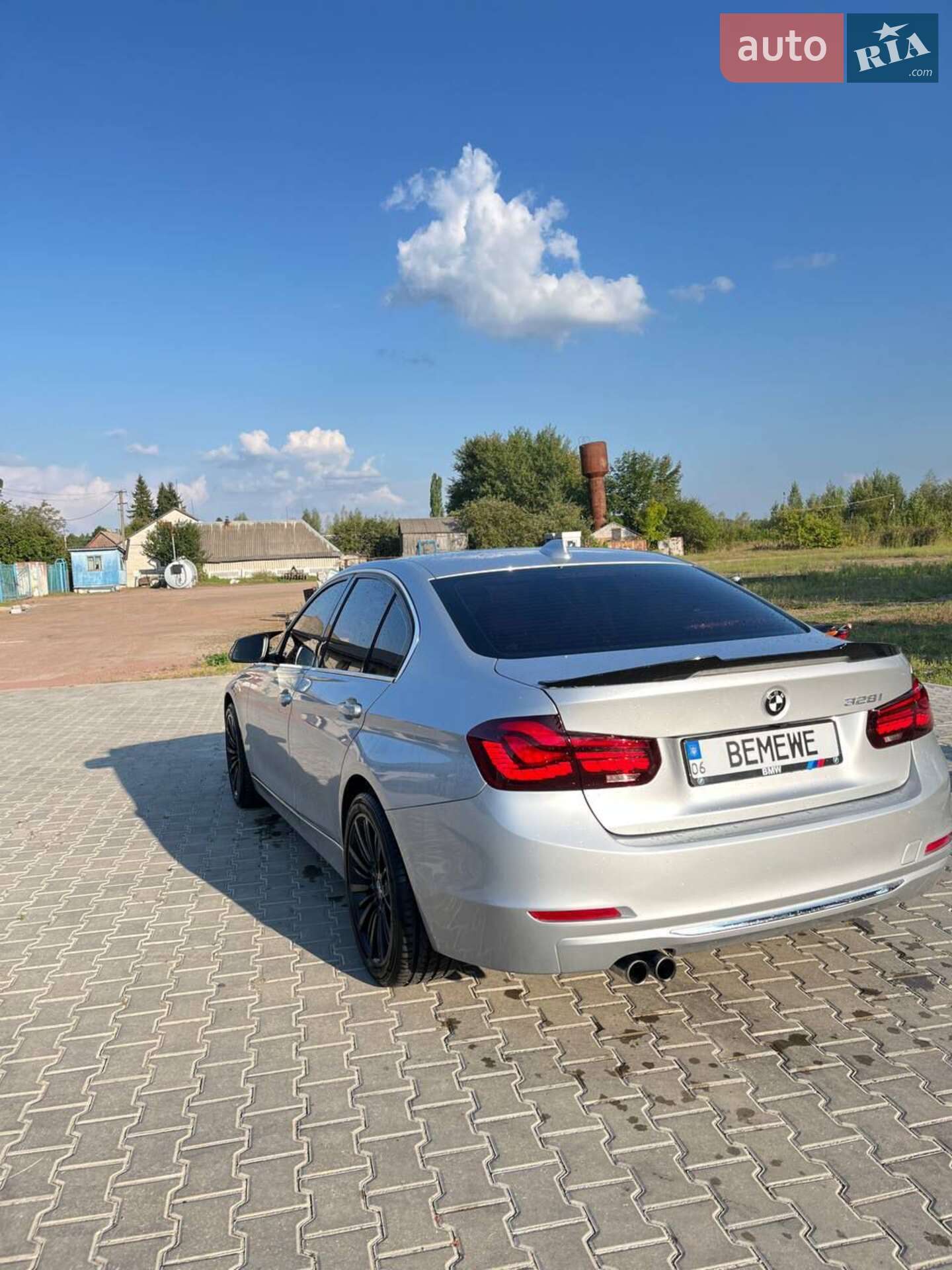 BMW 3 Series 2013 VIN WBA3A5G52DNP19992 фото оголошення 18 з 31