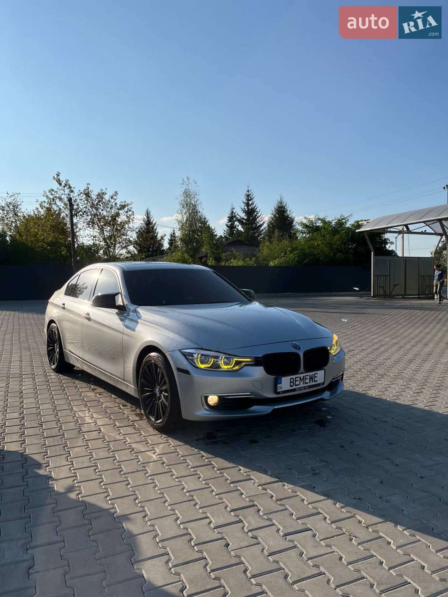 BMW 3 Series 2013 VIN WBA3A5G52DNP19992 фото оголошення 23 з 31