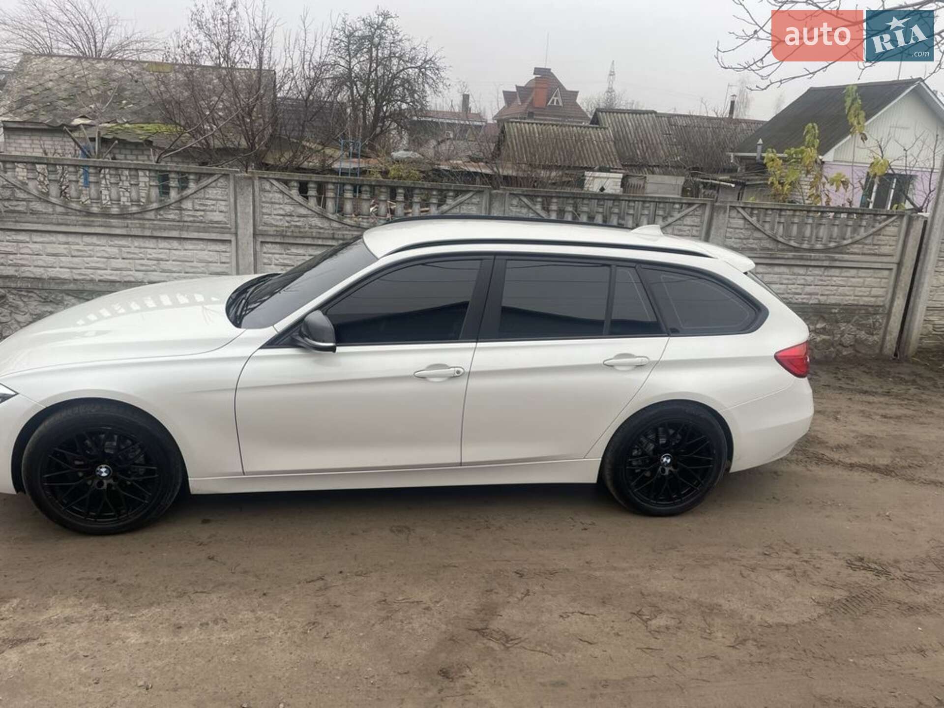 BMW 3 Series 2014 VIN WBA3K11070F860371 фото оголошення 3 з 8