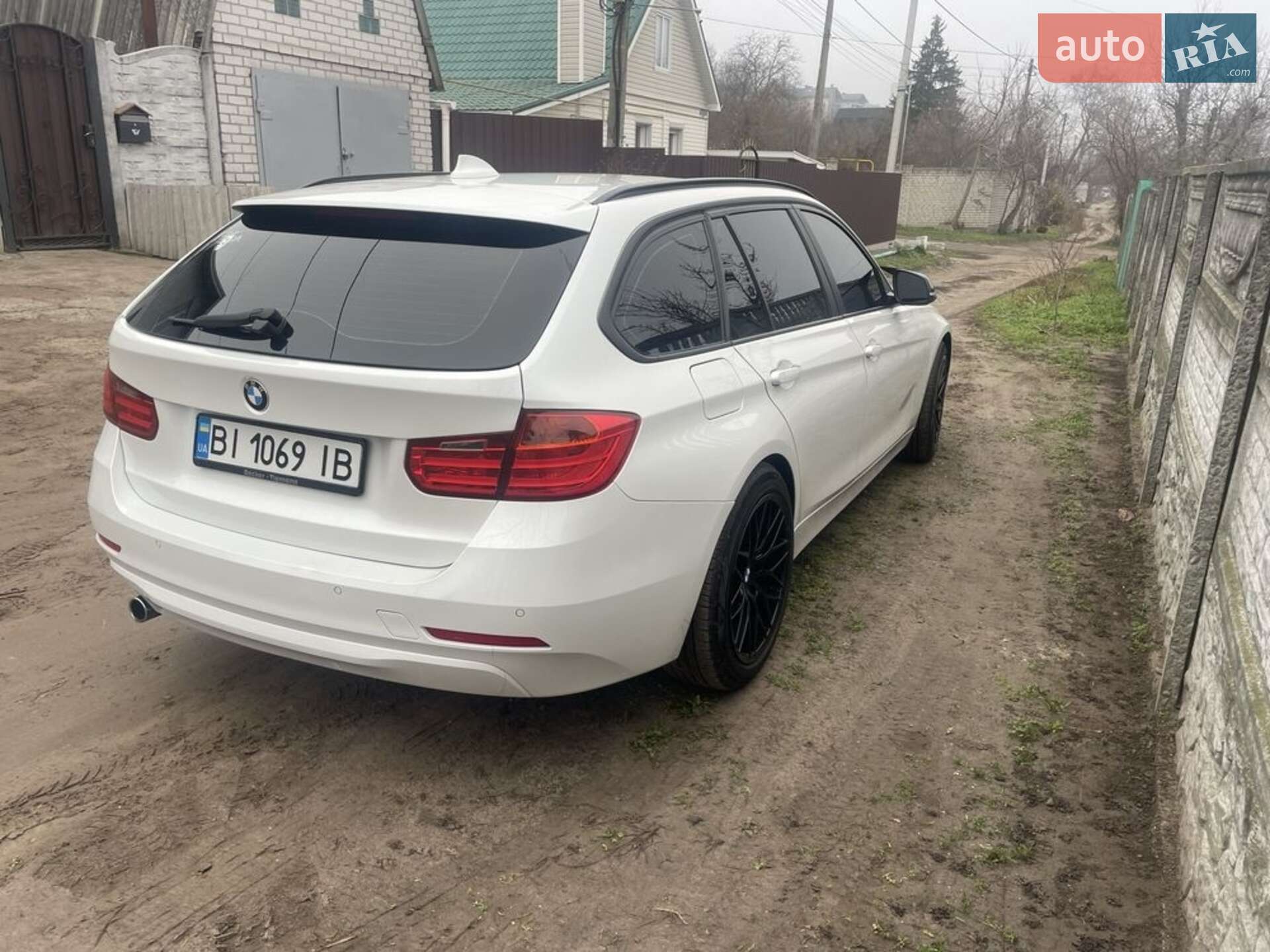 BMW 3 Series 2014 VIN WBA3K11070F860371 фото оголошення 4 з 8