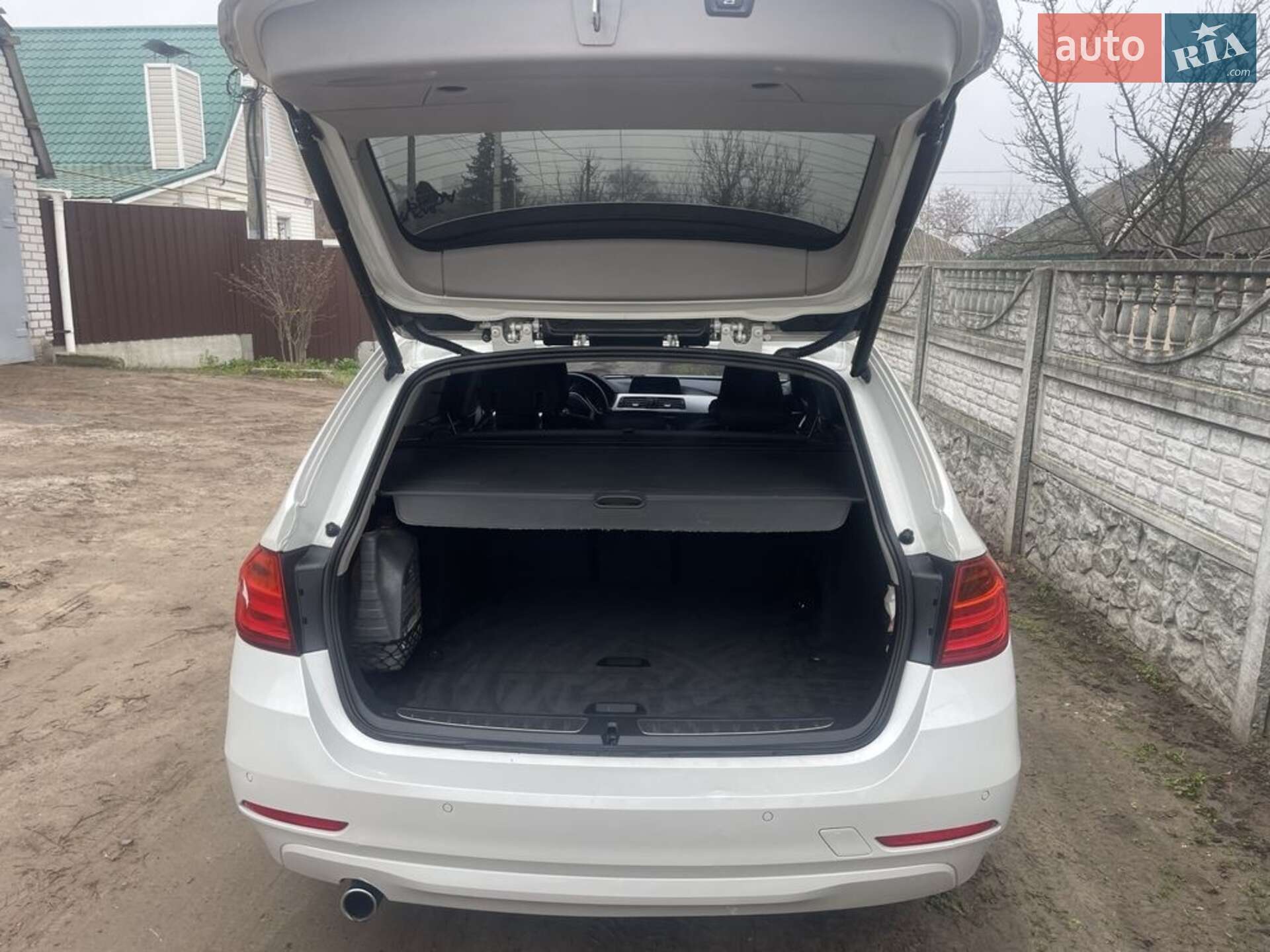BMW 3 Series 2014 VIN WBA3K11070F860371 фото оголошення 5 з 8