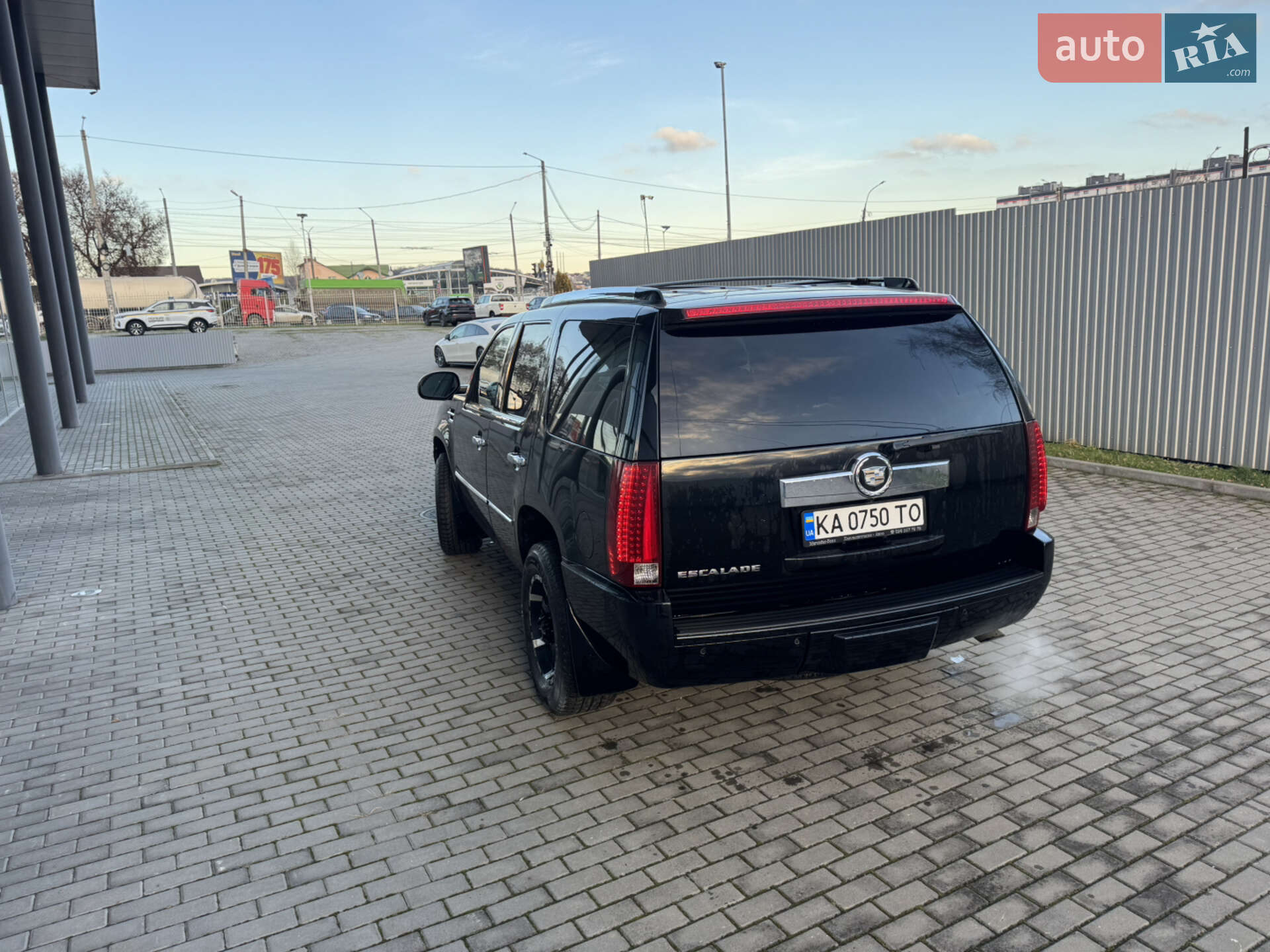 Cadillac Escalade 2007 VIN 1GYFK63897R354723 фото оголошення 9 з 15