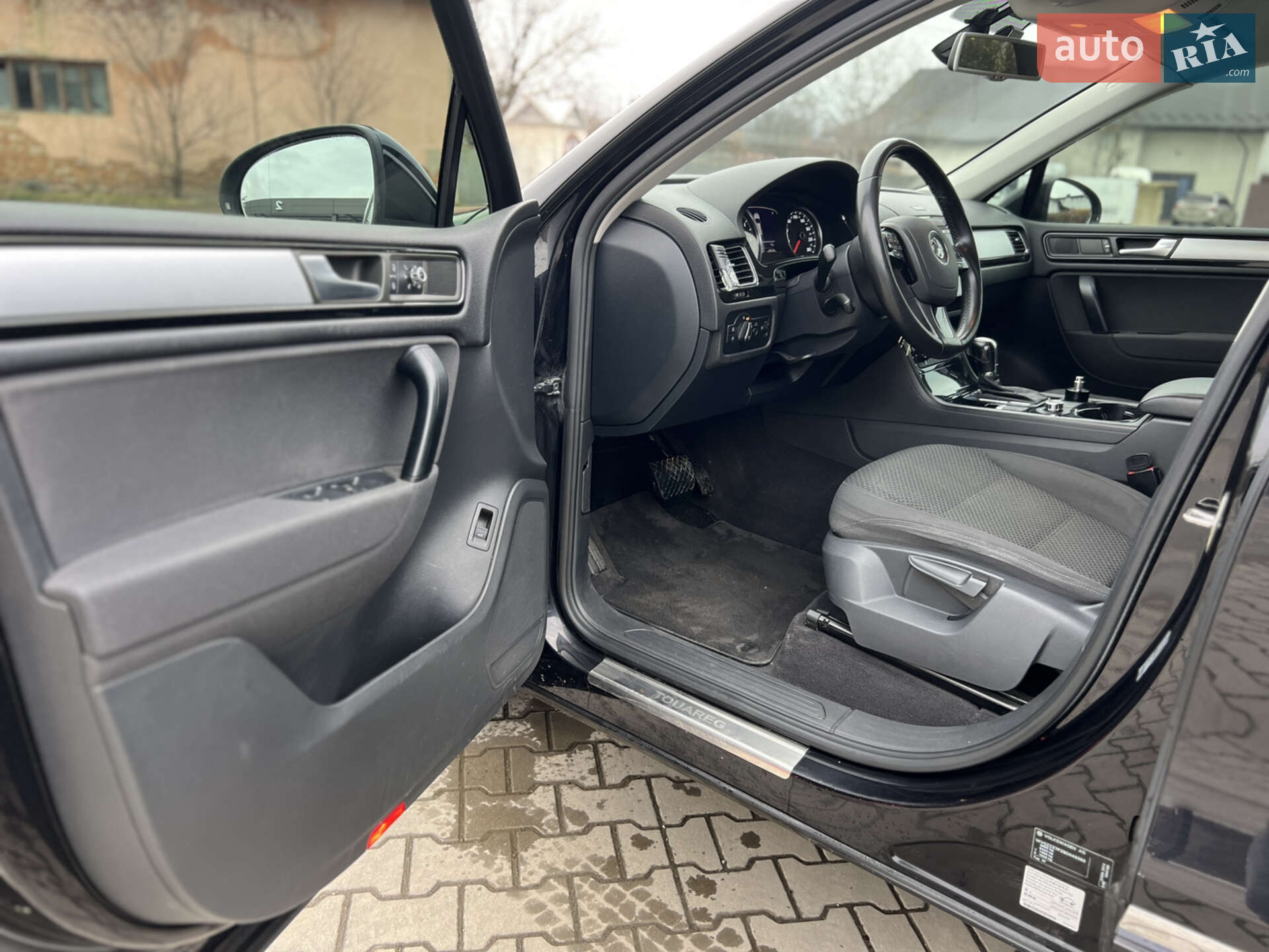 Volkswagen Touareg 2011 VIN WVGZZZ7PZBD046392 фото оголошення 10 з 31