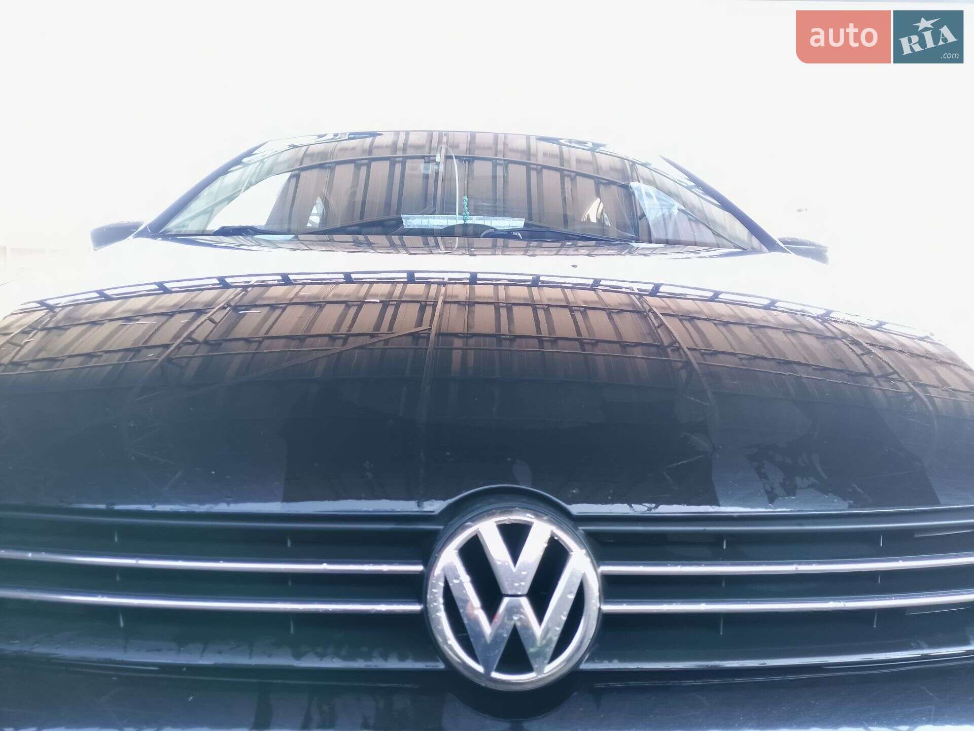 Volkswagen Polo 2011 VIN XW8ZZZ61ZCG025984 фото оголошення 3 з 28