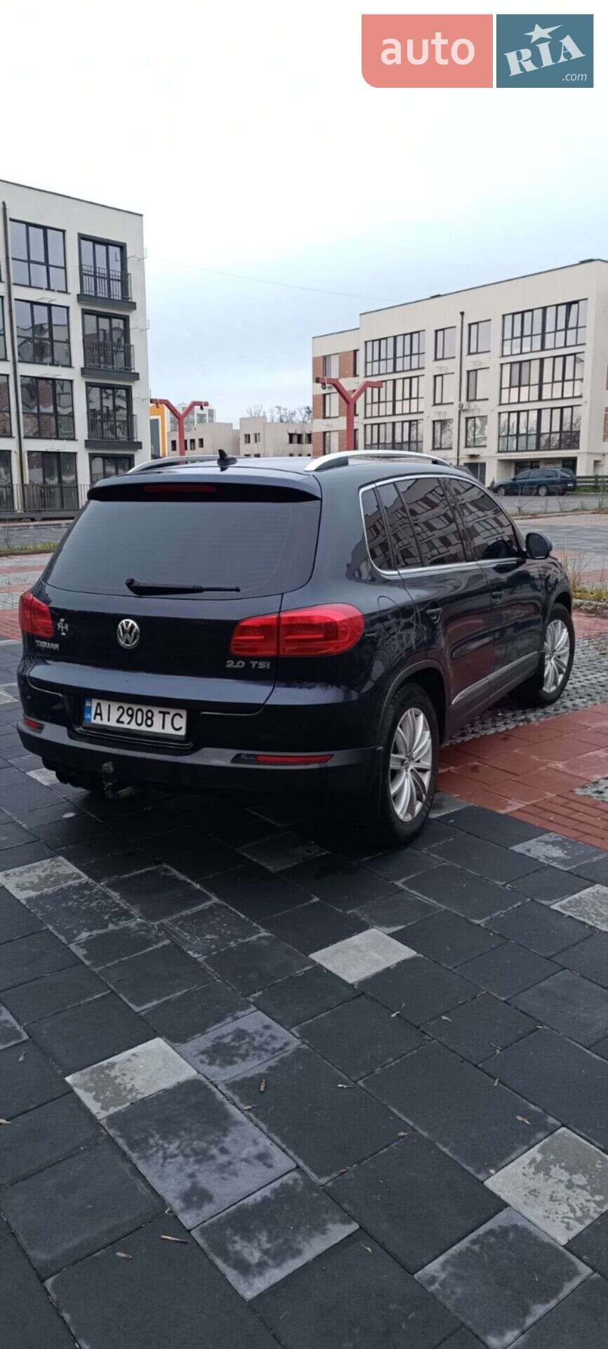Volkswagen Tiguan 2011 VIN WVGAV7AX7CW516637 фото оголошення 8 з 12