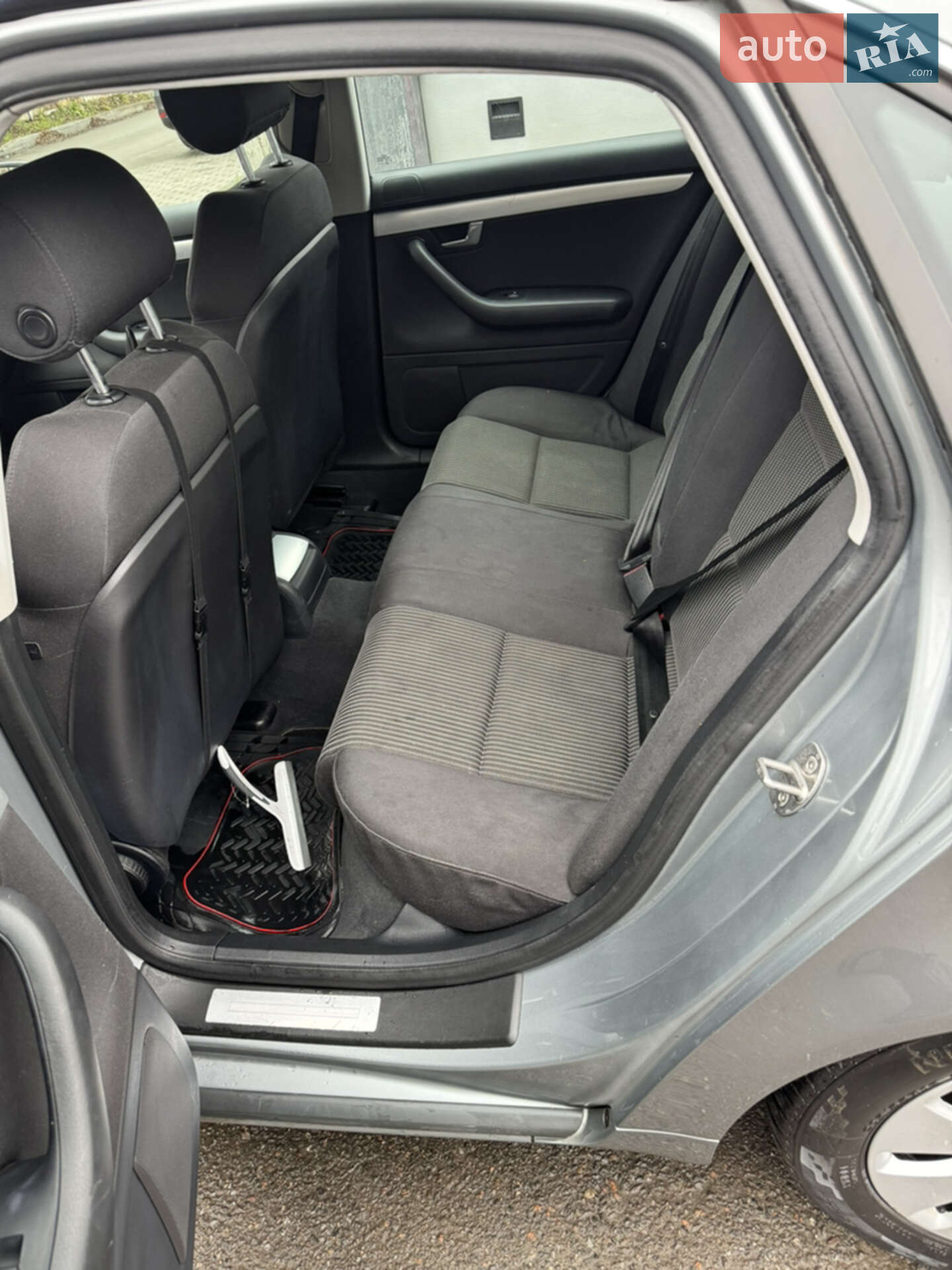 Audi A4 2005 VIN WAUZZZ8E25A490005 фото оголошення 8 з 16