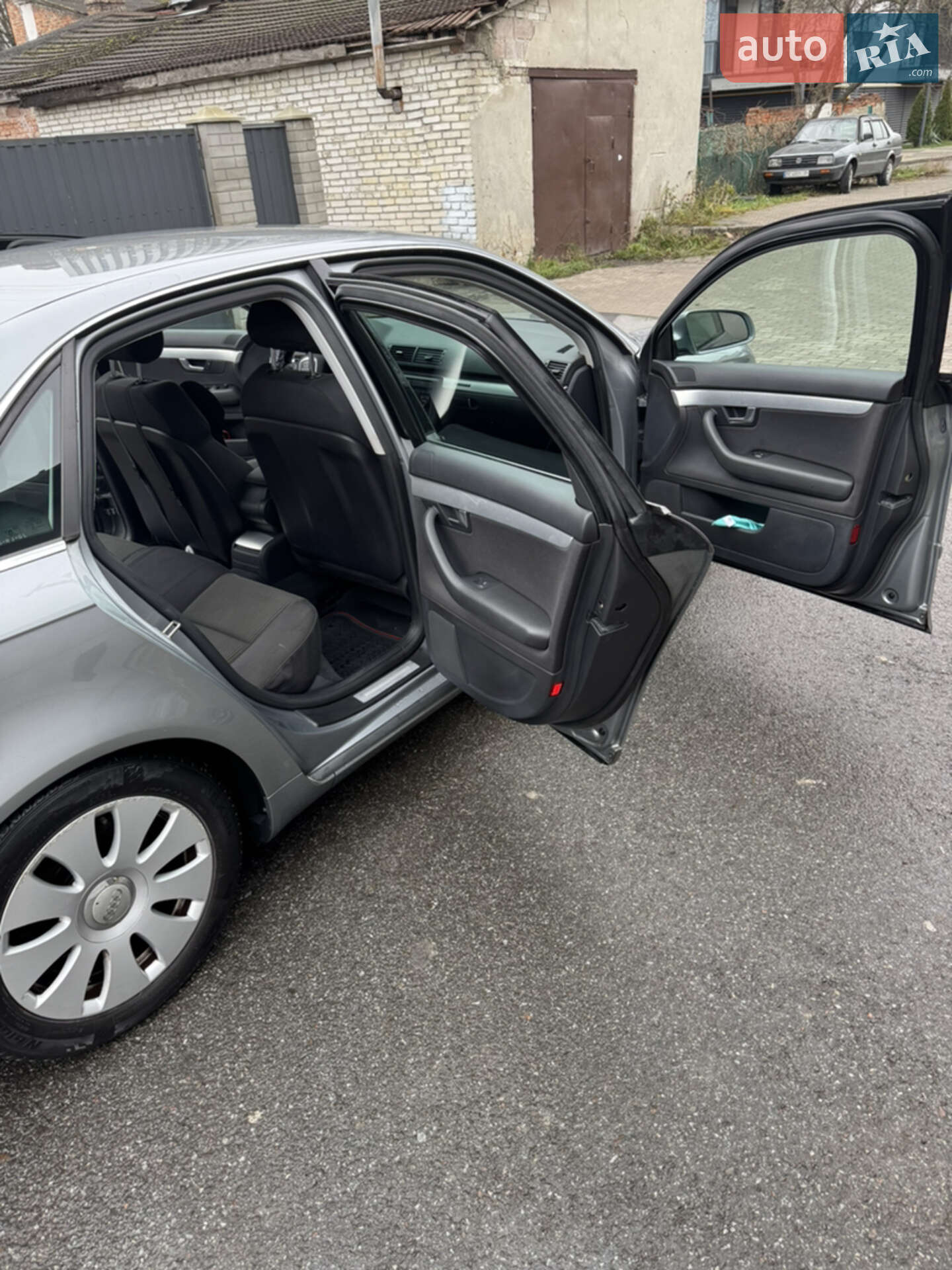 Audi A4 2005 VIN WAUZZZ8E25A490005 фото оголошення 12 з 16