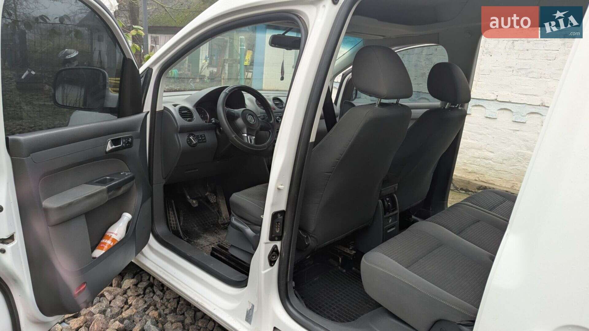 Volkswagen Caddy 2011 VIN WV2ZZZ2KZBX259673 фото оголошення 2 з 9