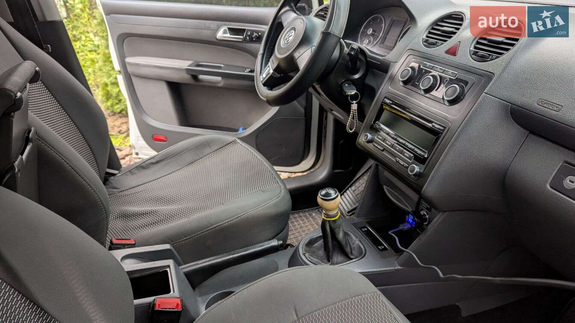 Volkswagen Caddy 2011 VIN WV2ZZZ2KZBX259673 фото оголошення 4 з 9