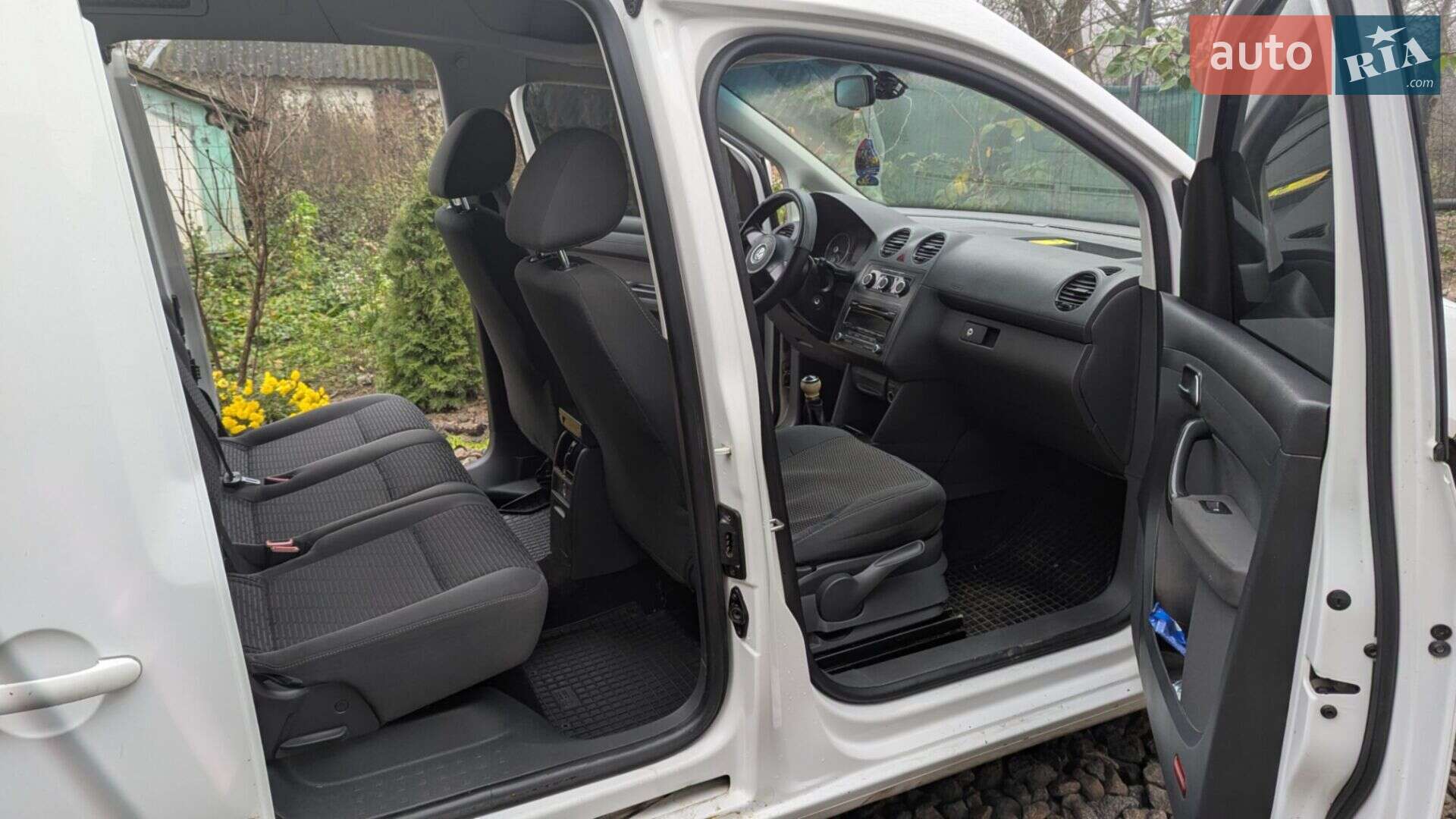 Volkswagen Caddy 2011 VIN WV2ZZZ2KZBX259673 фото оголошення 6 з 9