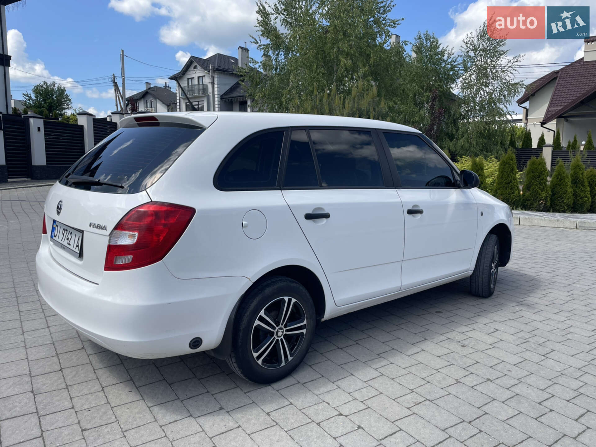 Skoda Fabia 2013 VIN TMB1HB5JXE3036441 фото оголошення 6 з 13