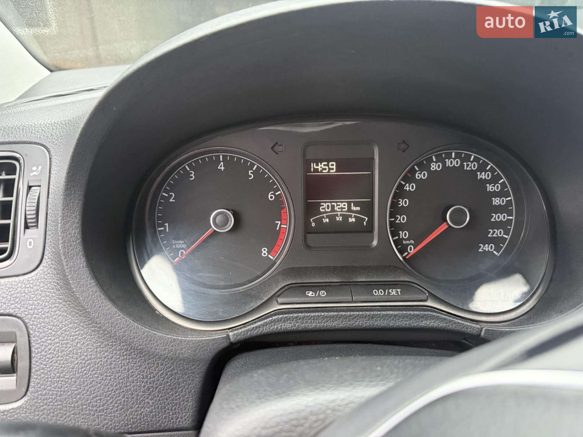 Volkswagen Polo 2018 VIN XW8ZZZ61ZJG036711 фото оголошення 14 з 14
