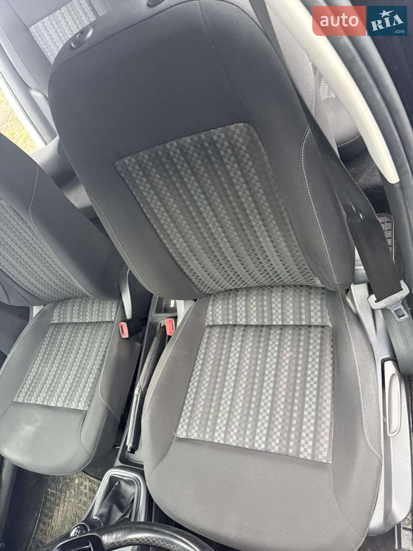 Volkswagen Polo 2018 VIN XW8ZZZ61ZJG036711 фото оголошення 13 з 14