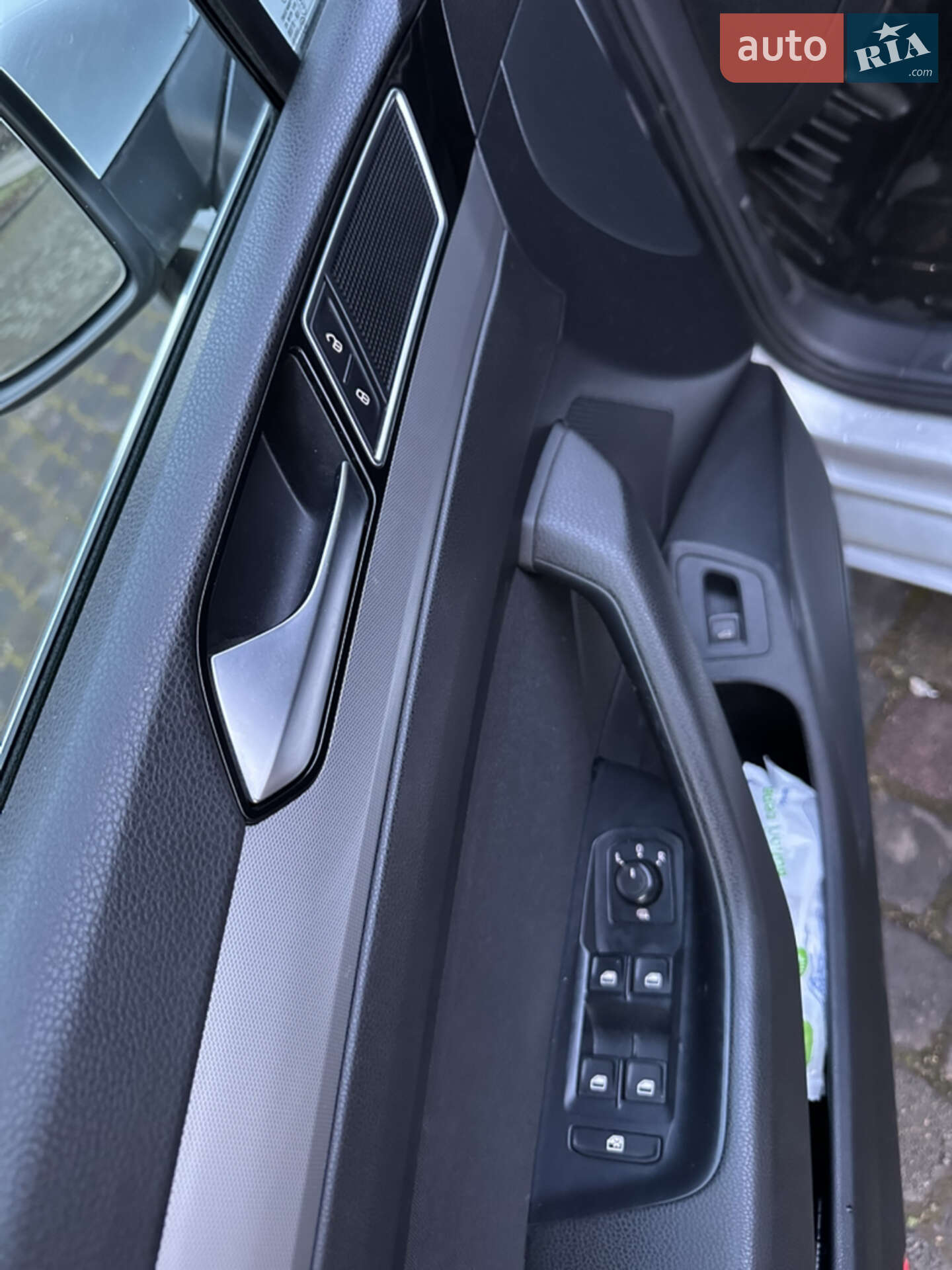 Volkswagen Passat 2014 VIN WVWZZZ3CZFP402458 фото оголошення 18 з 23