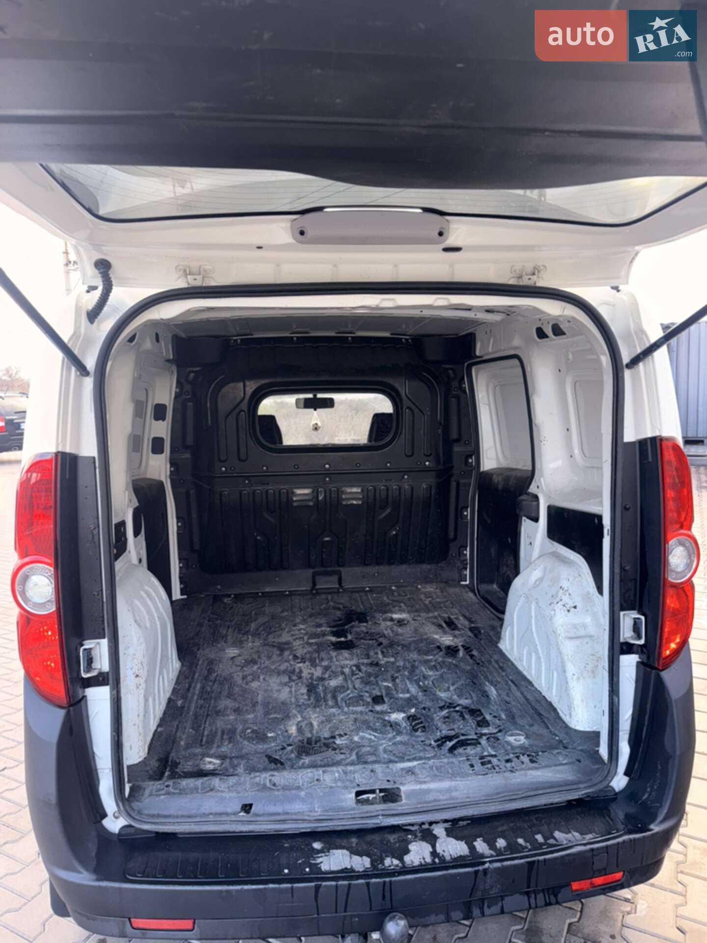 Opel Combo 2012 VIN W0L6ZXC1AC9511843 фото оголошення 9 з 22