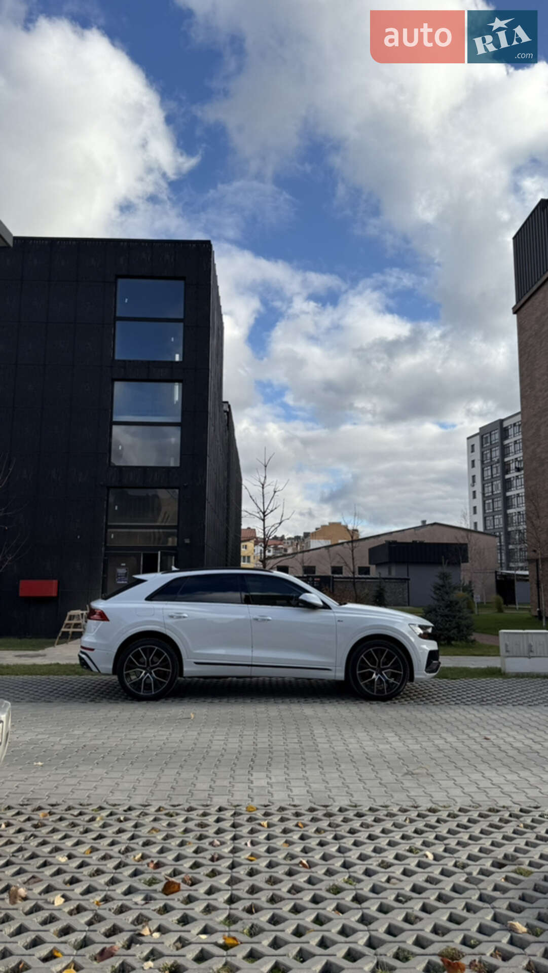 Audi Q8 2019 VIN WA1FVAF17KD039031 фото оголошення 5 з 48