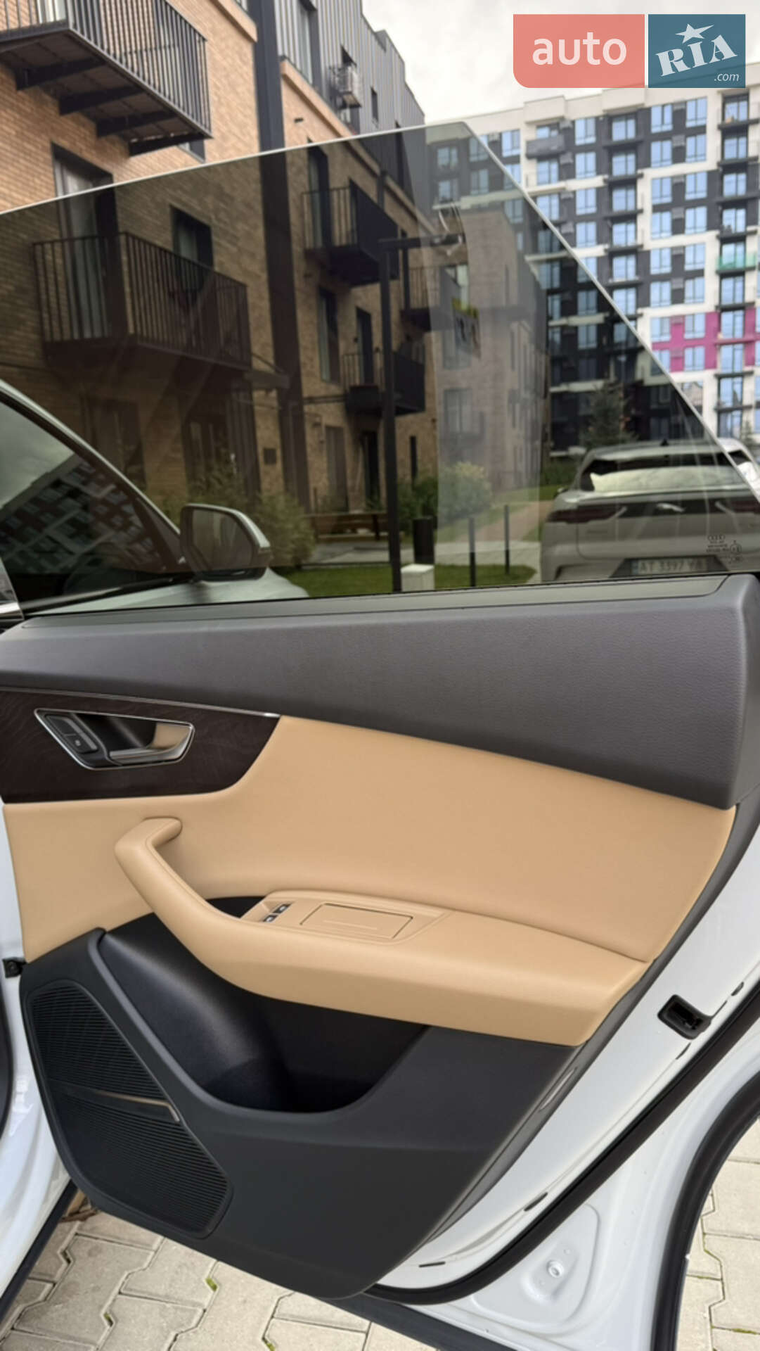 Audi Q8 2019 VIN WA1FVAF17KD039031 фото оголошення 10 з 30