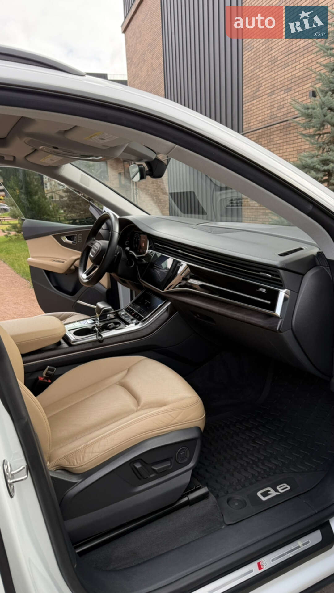 Audi Q8 2019 VIN WA1FVAF17KD039031 фото оголошення 8 з 30