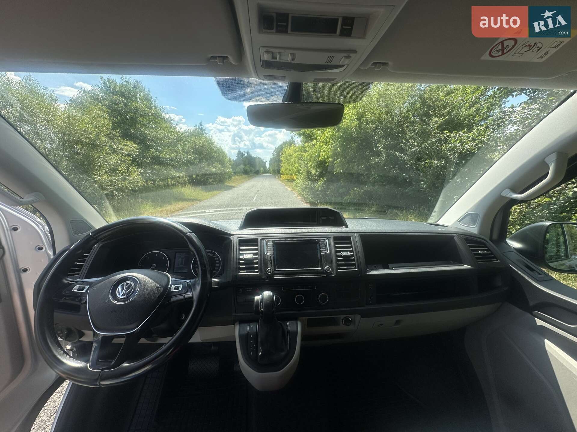 Volkswagen Transporter 2019 VIN WV1ZZZ7HZKH151417 фото оголошення 8 з 13