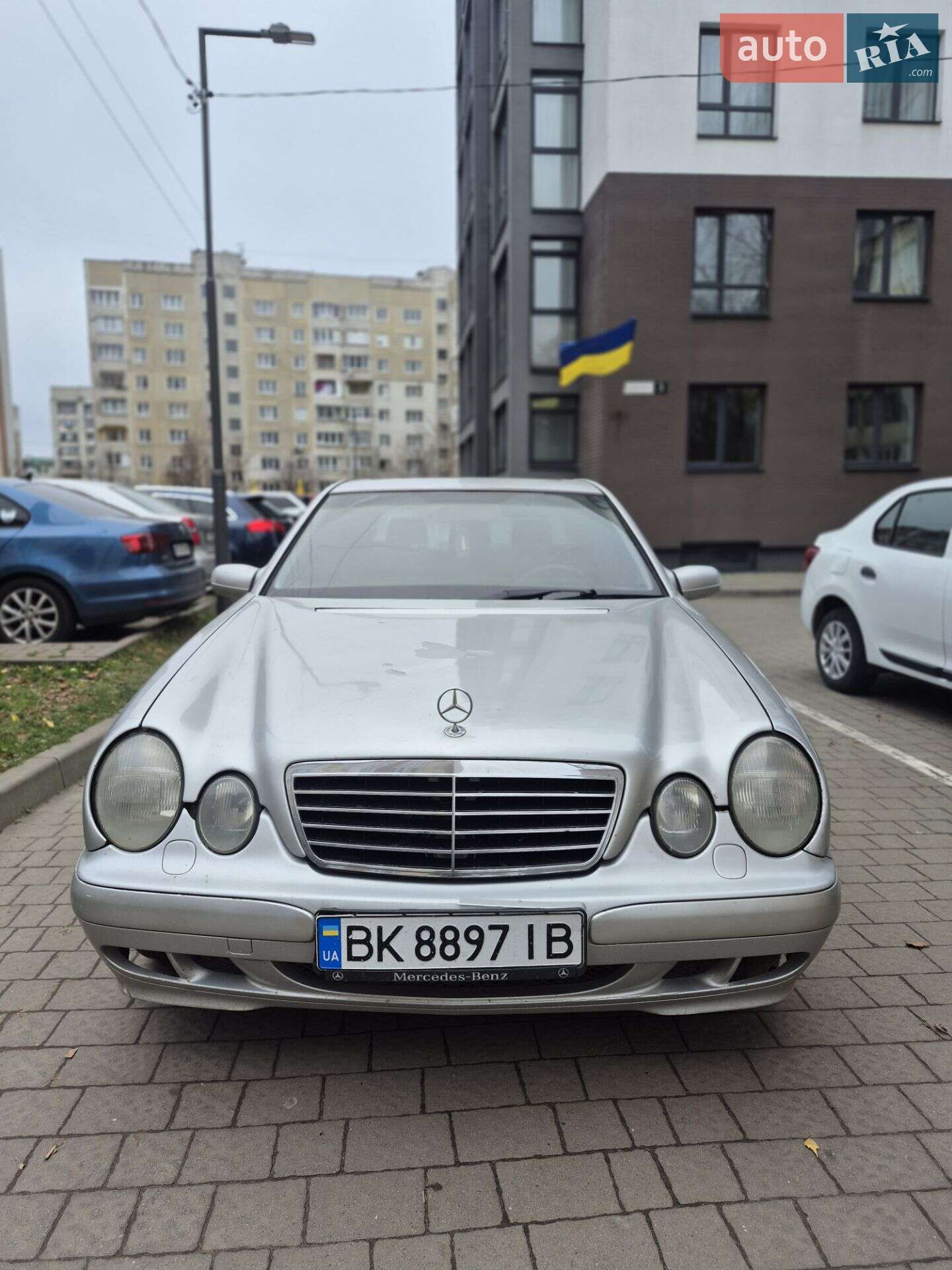 Mercedes-Benz E-Class 2000 VIN WDB2100611B046755 фото оголошення 3 з 7