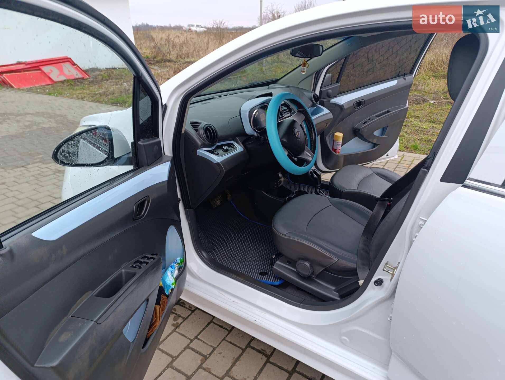 Chevrolet Spark 2013 VIN KL8CL6S04EC400064 фото оголошення 2 з 8