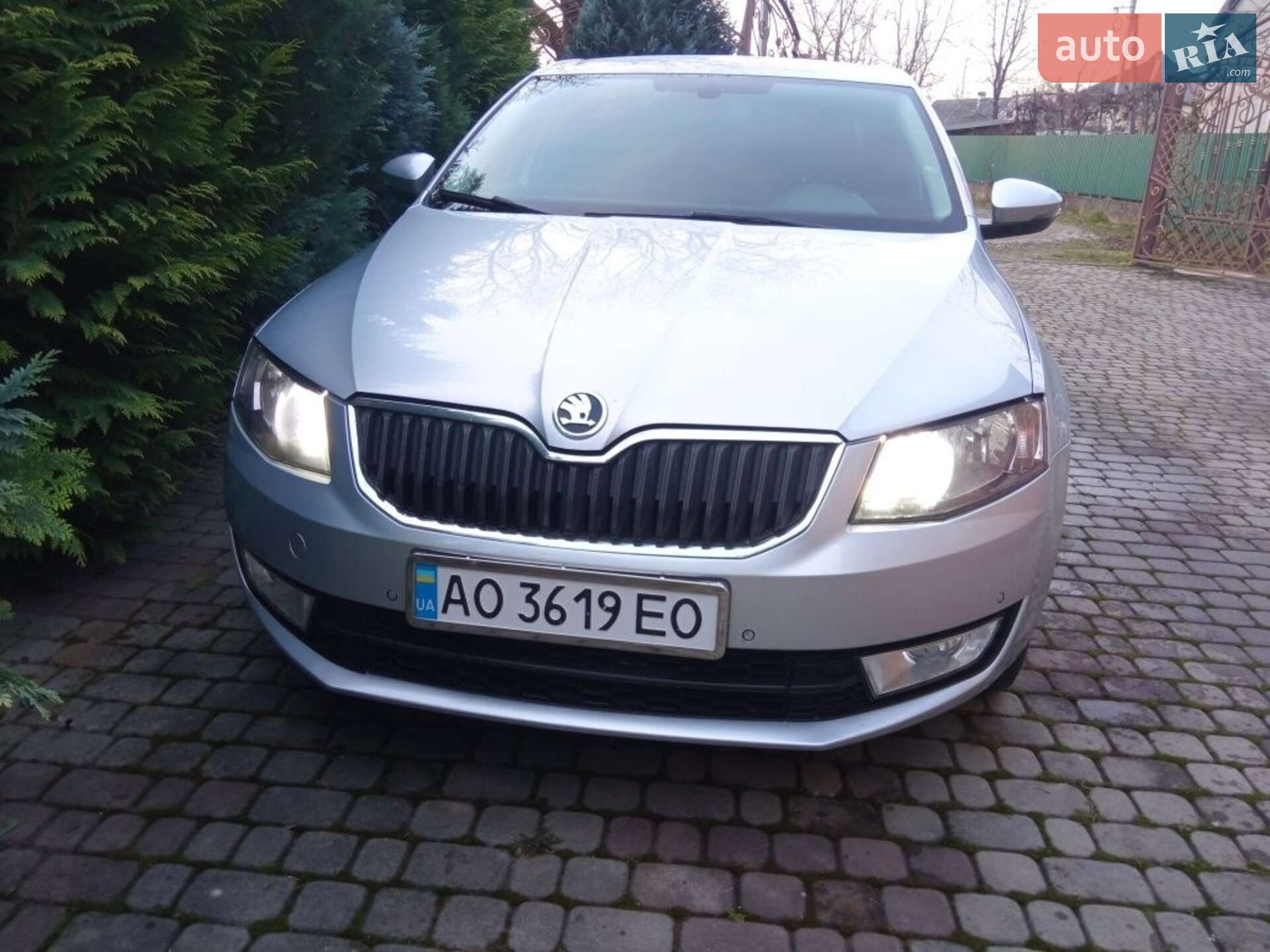 Skoda Octavia 2014 VIN TMBAJ7NE1F0127377 фото оголошення 4 з 24
