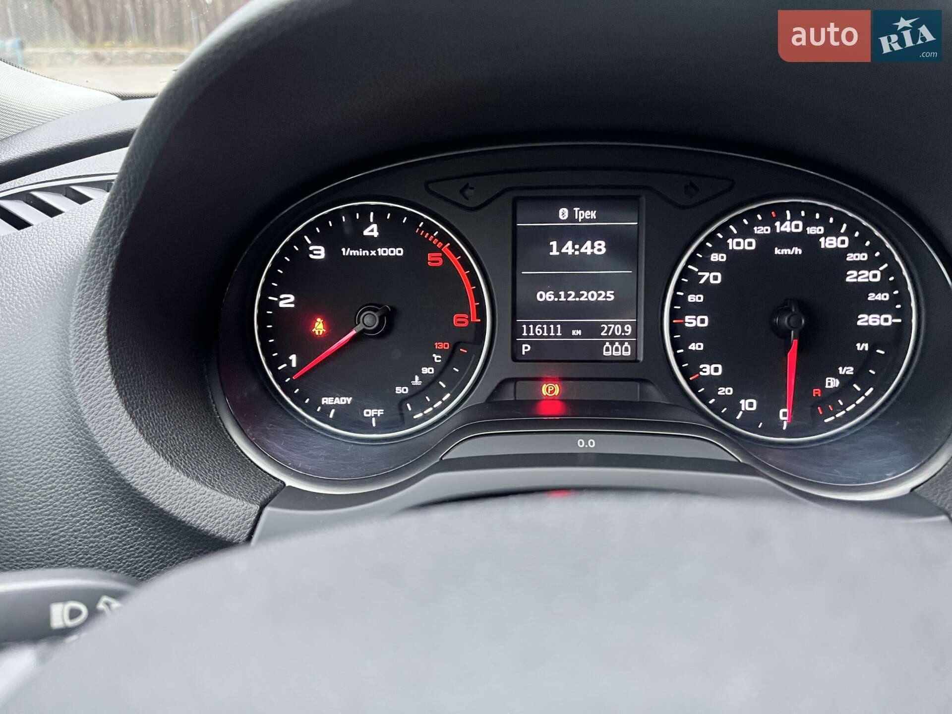 Audi A3 2016 VIN WAUZZZ8V7G1111552 фото оголошення 2 з 11