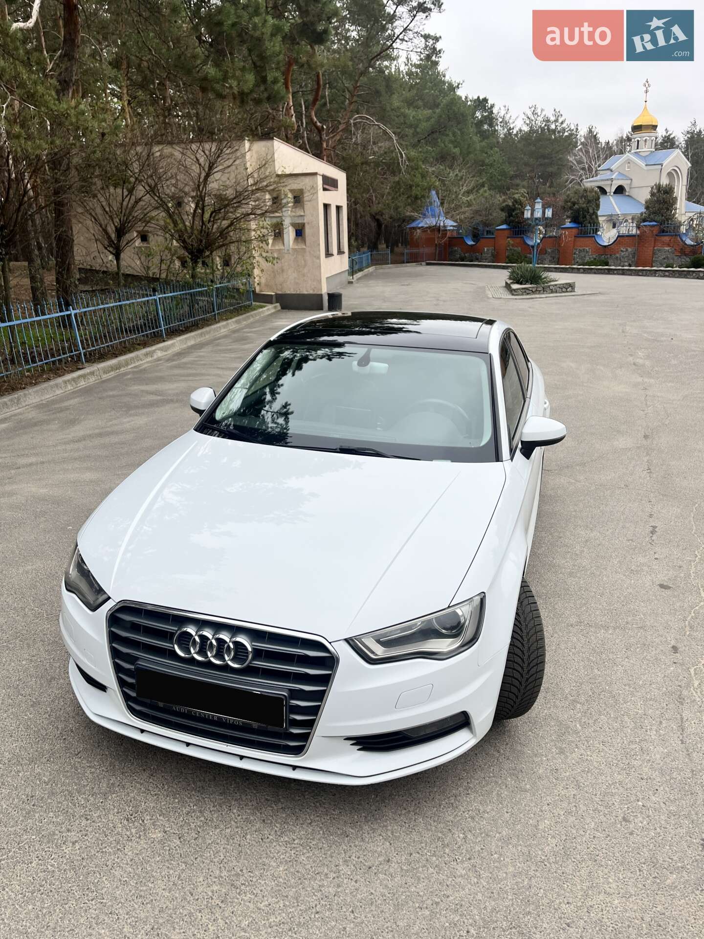 Audi A3 2016 VIN WAUZZZ8V7G1111552 фото оголошення 4 з 11