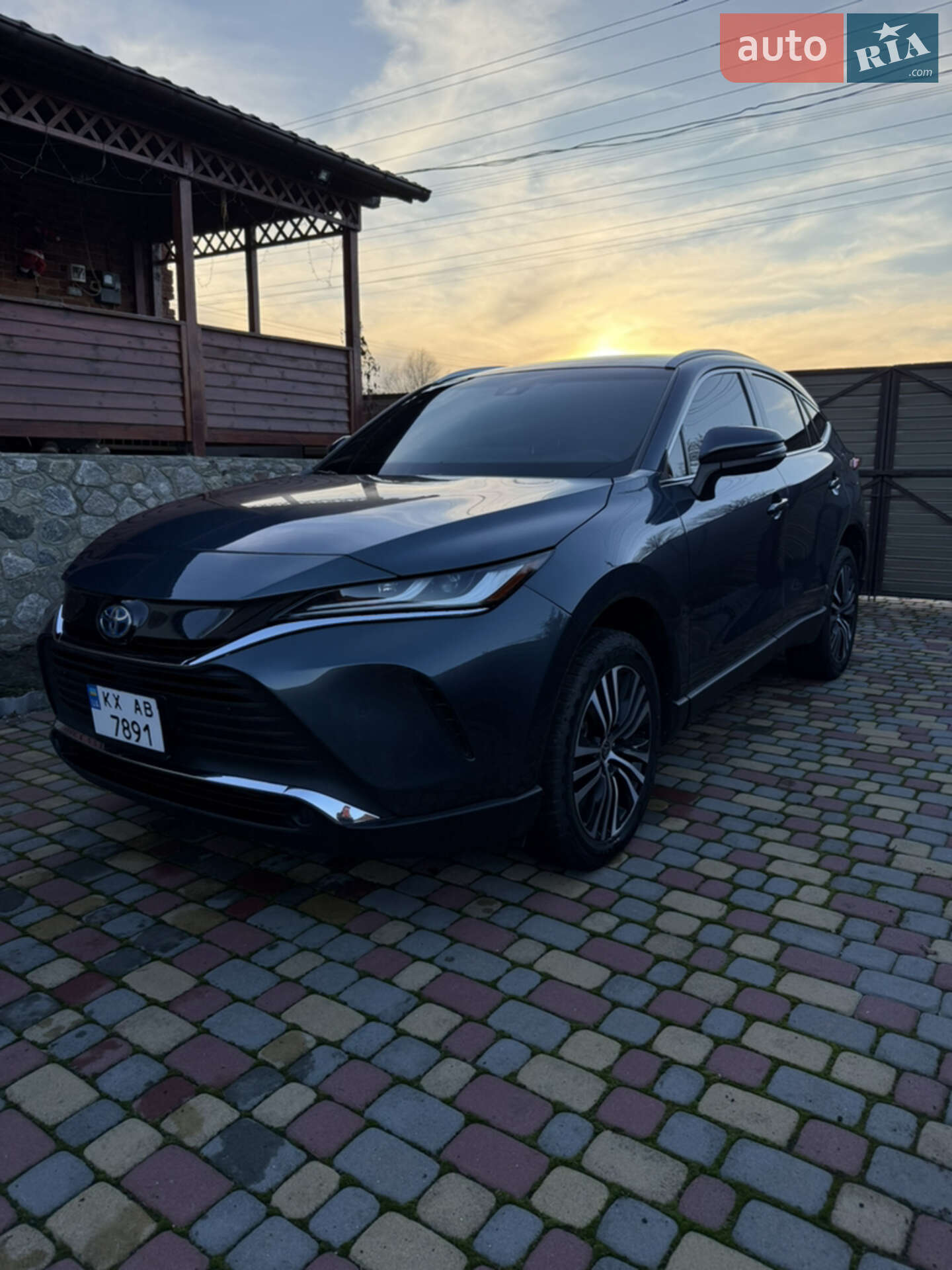Toyota Venza 2022 VIN JTEAAAAH5NJ097916 фото оголошення 3 з 38