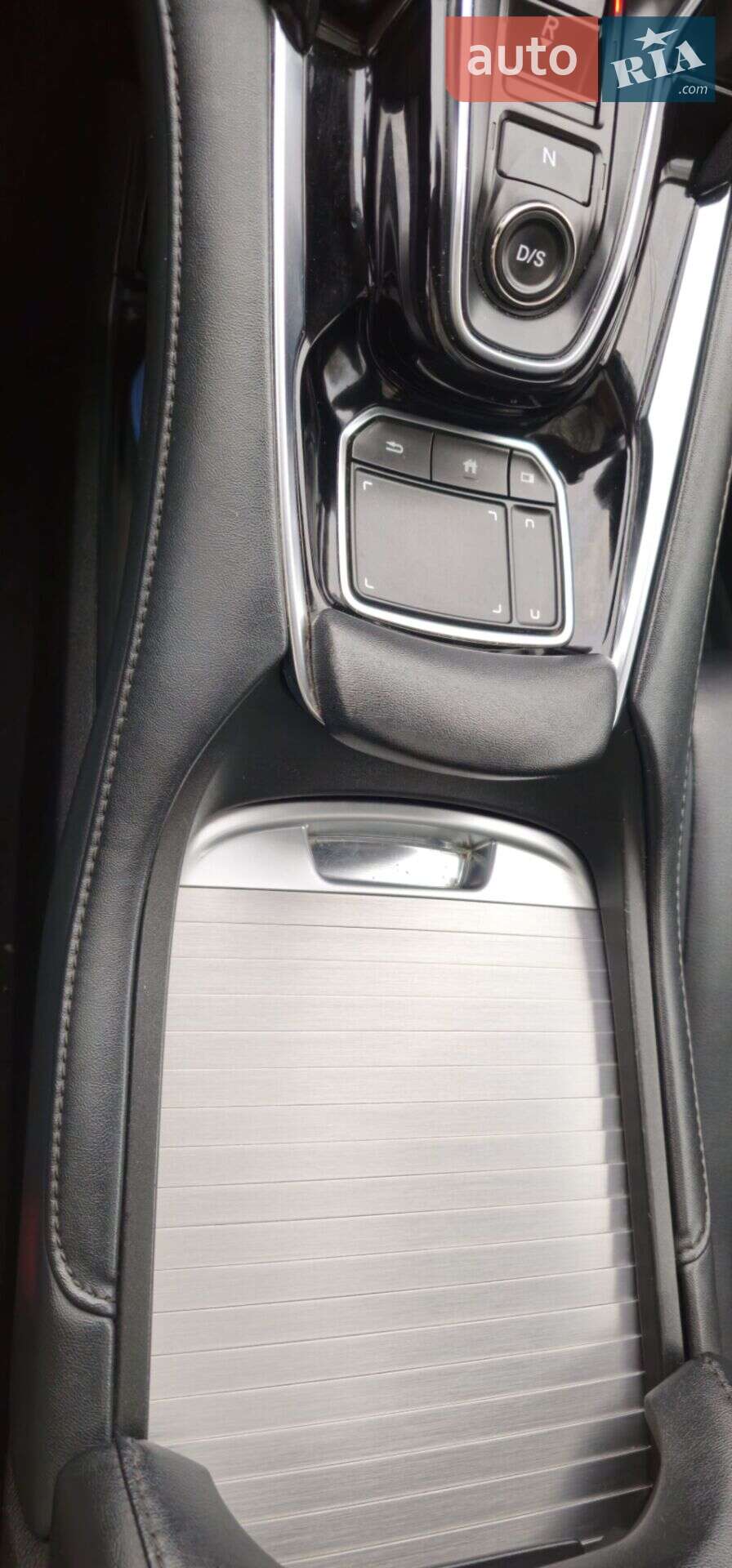 Acura RDX 2019 VIN 5J8TC1H31LL010856 фото оголошення 34 з 55