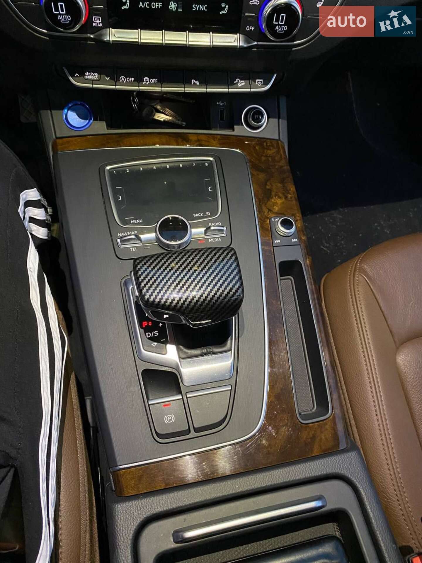 Audi Q5 2017 VIN WA1BNAFY0J2097259 фото оголошення 18 з 21