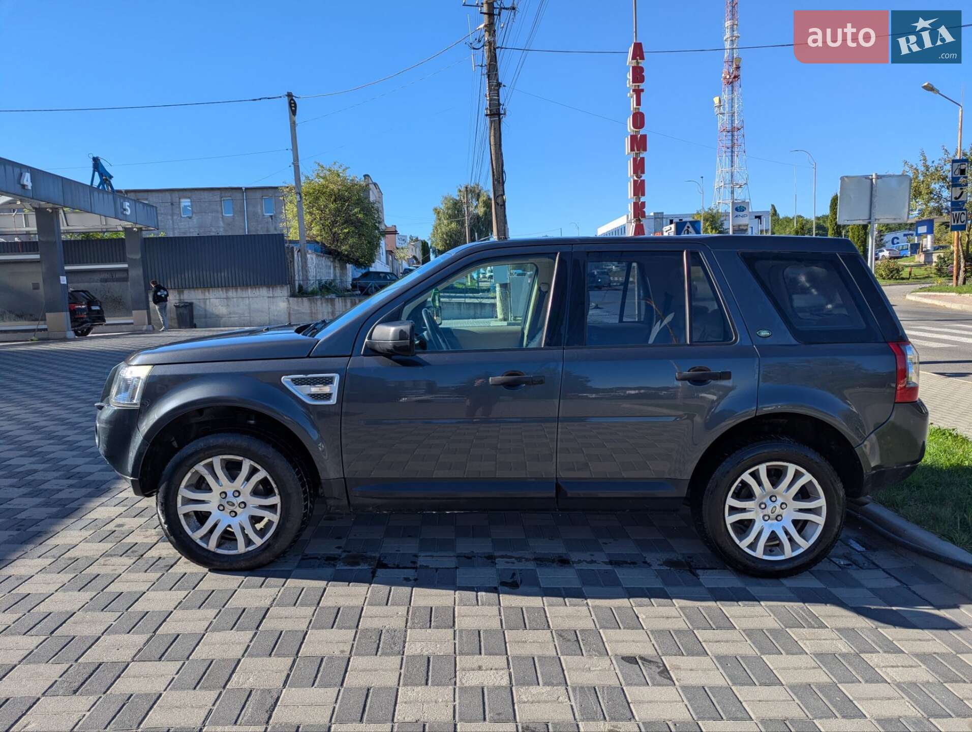 Land Rover Freelander 2009 VIN SALFA2DC1AH150301 фото оголошення 8 з 10