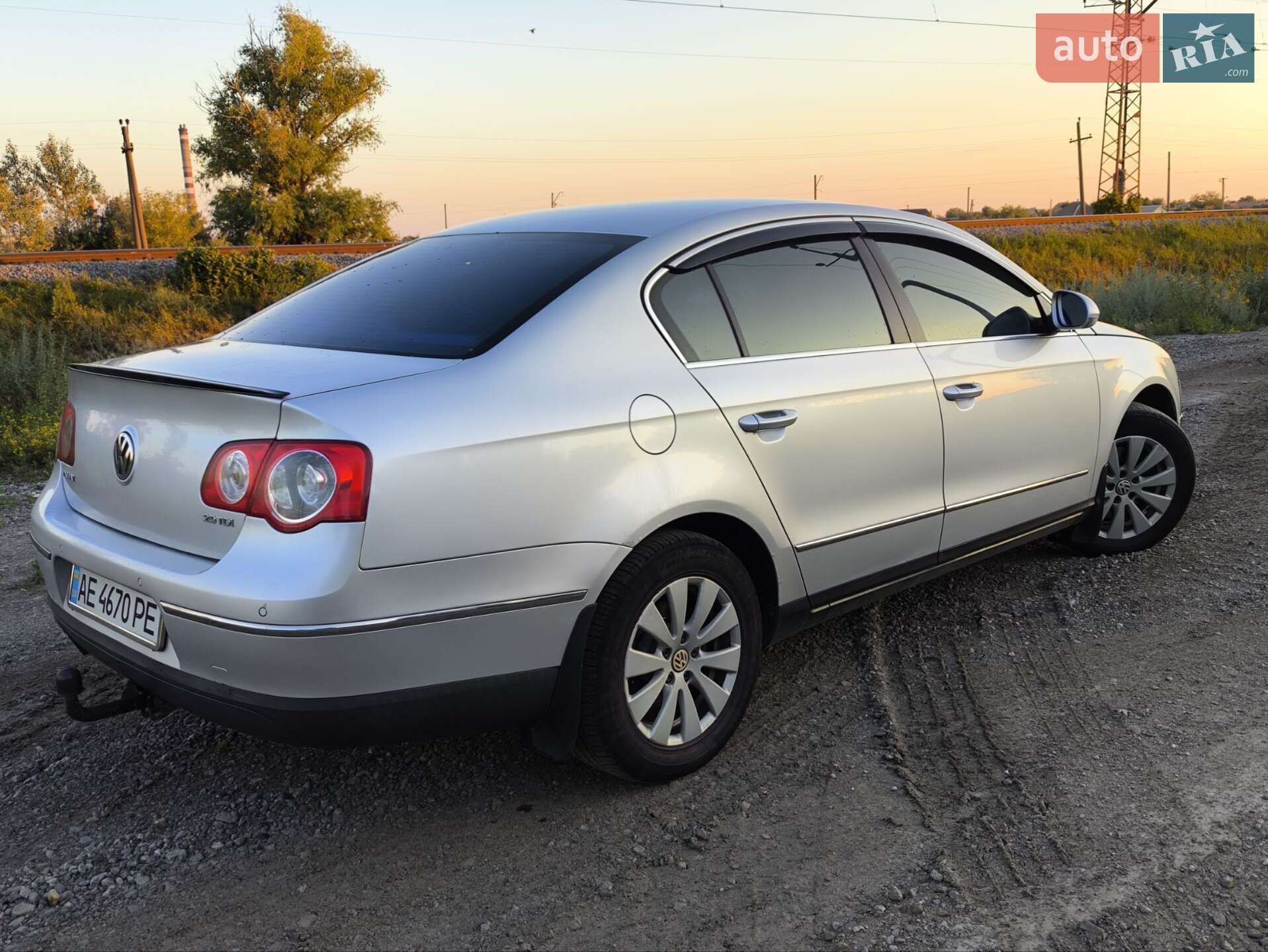 Volkswagen Passat 2010 VIN WVWZZZ3CZAP054614 фото оголошення 2 з 28