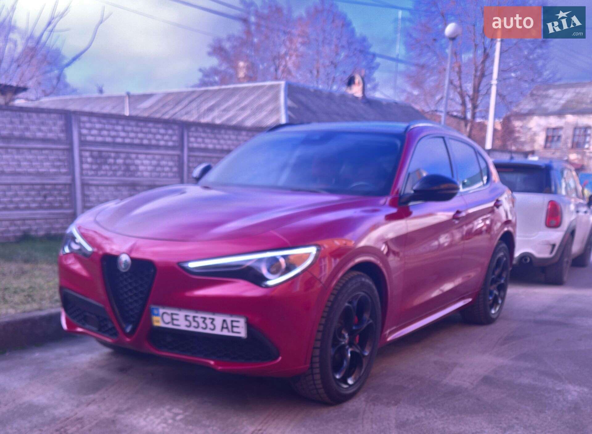 Alfa Romeo Stelvio 2019 VIN ZASPAKBN2L7C76019 фото оголошення 2 з 15