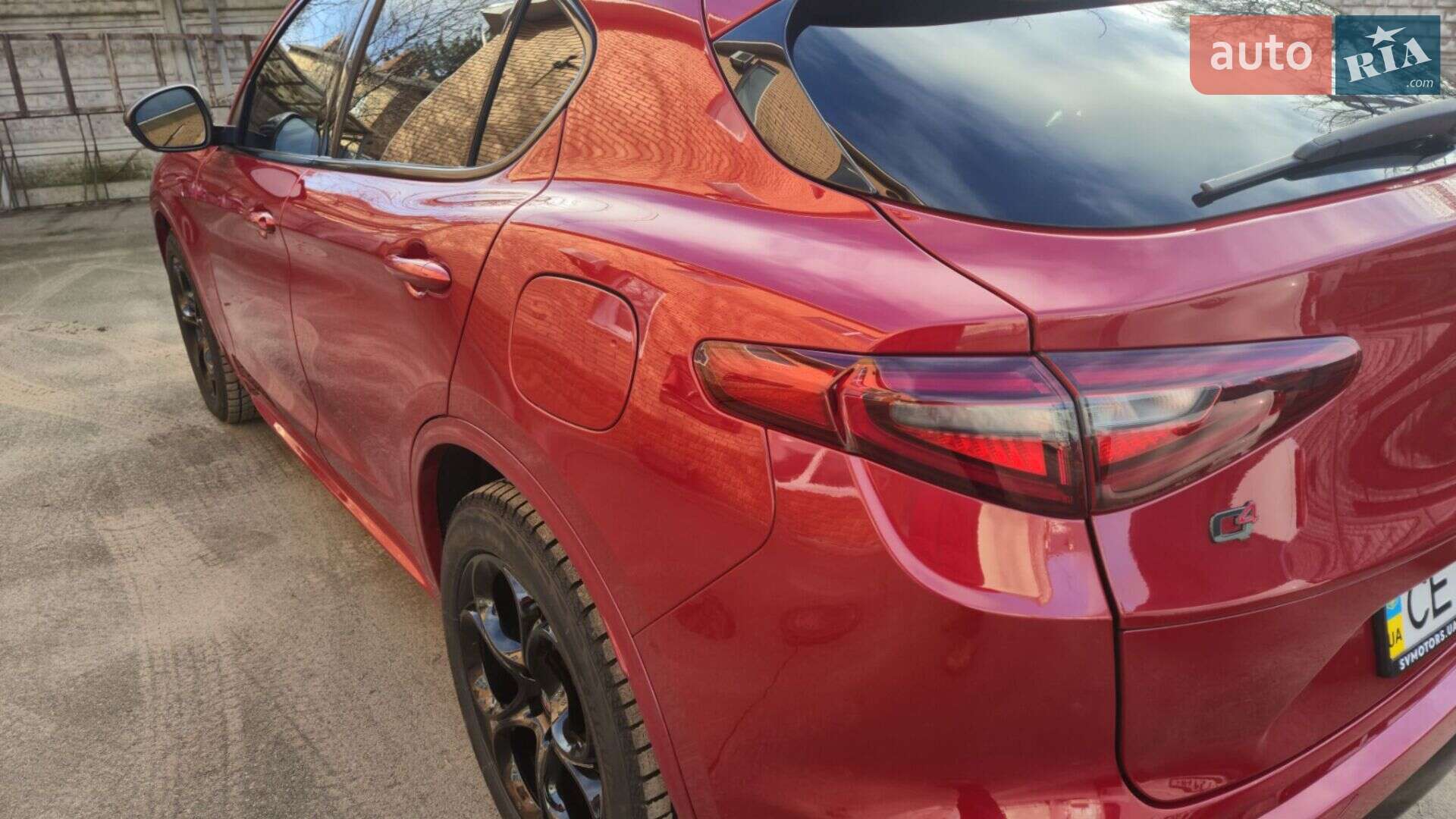 Alfa Romeo Stelvio 2019 VIN ZASPAKBN2L7C76019 фото оголошення 4 з 15