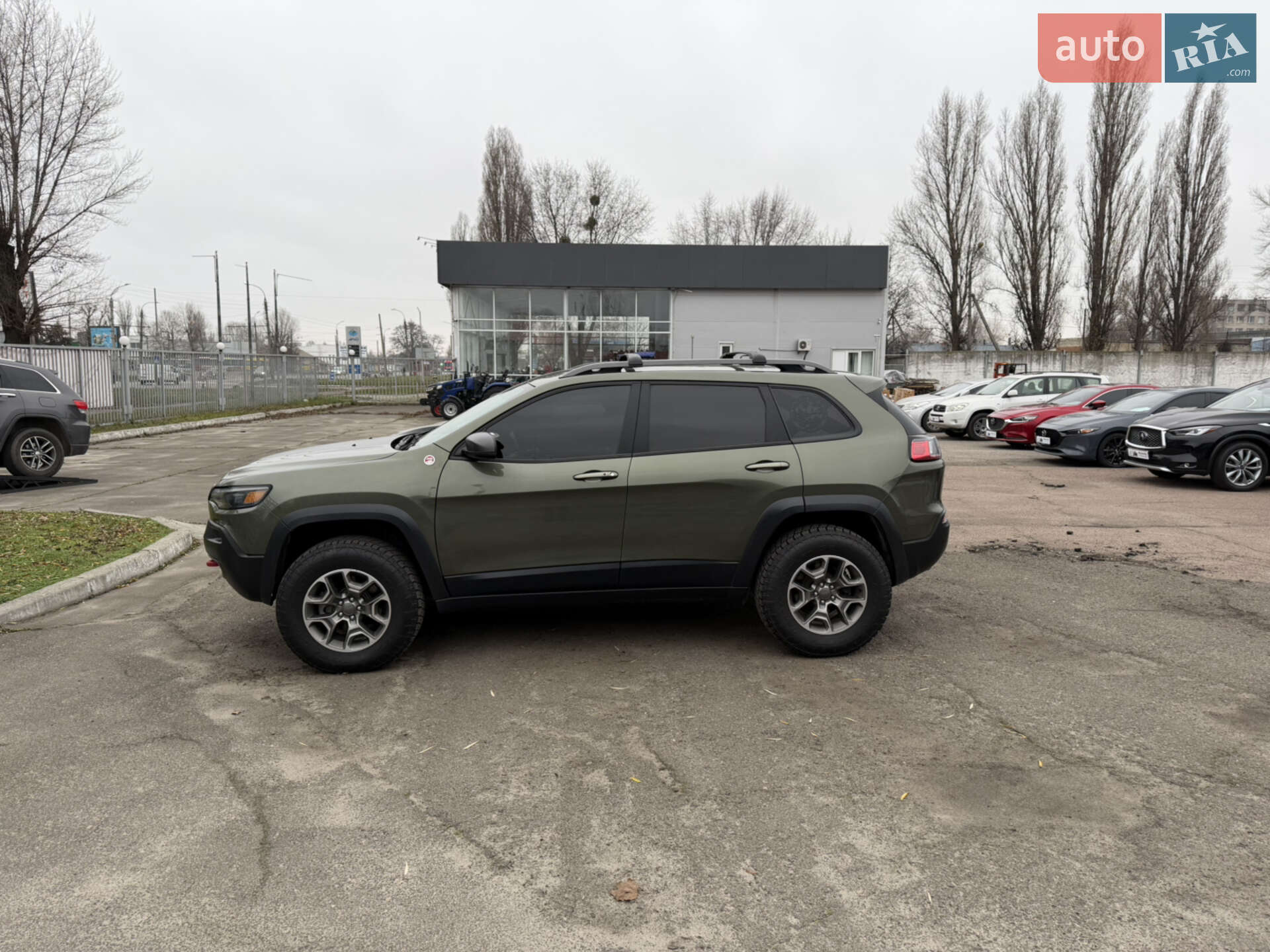 Jeep Cherokee 2020 VIN 1C4PJMBX2MD172963 фото оголошення 5 з 51