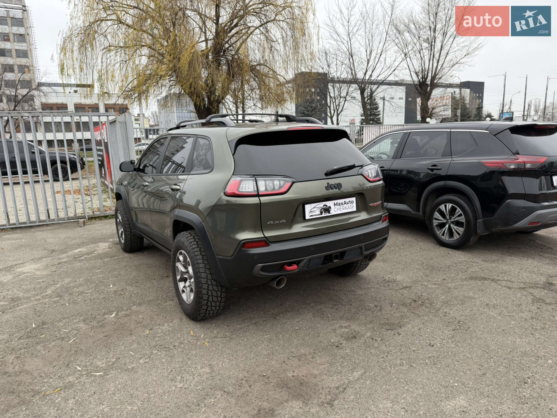 Jeep Cherokee 2020 VIN 1C4PJMBX2MD172963 фото оголошення 7 з 51