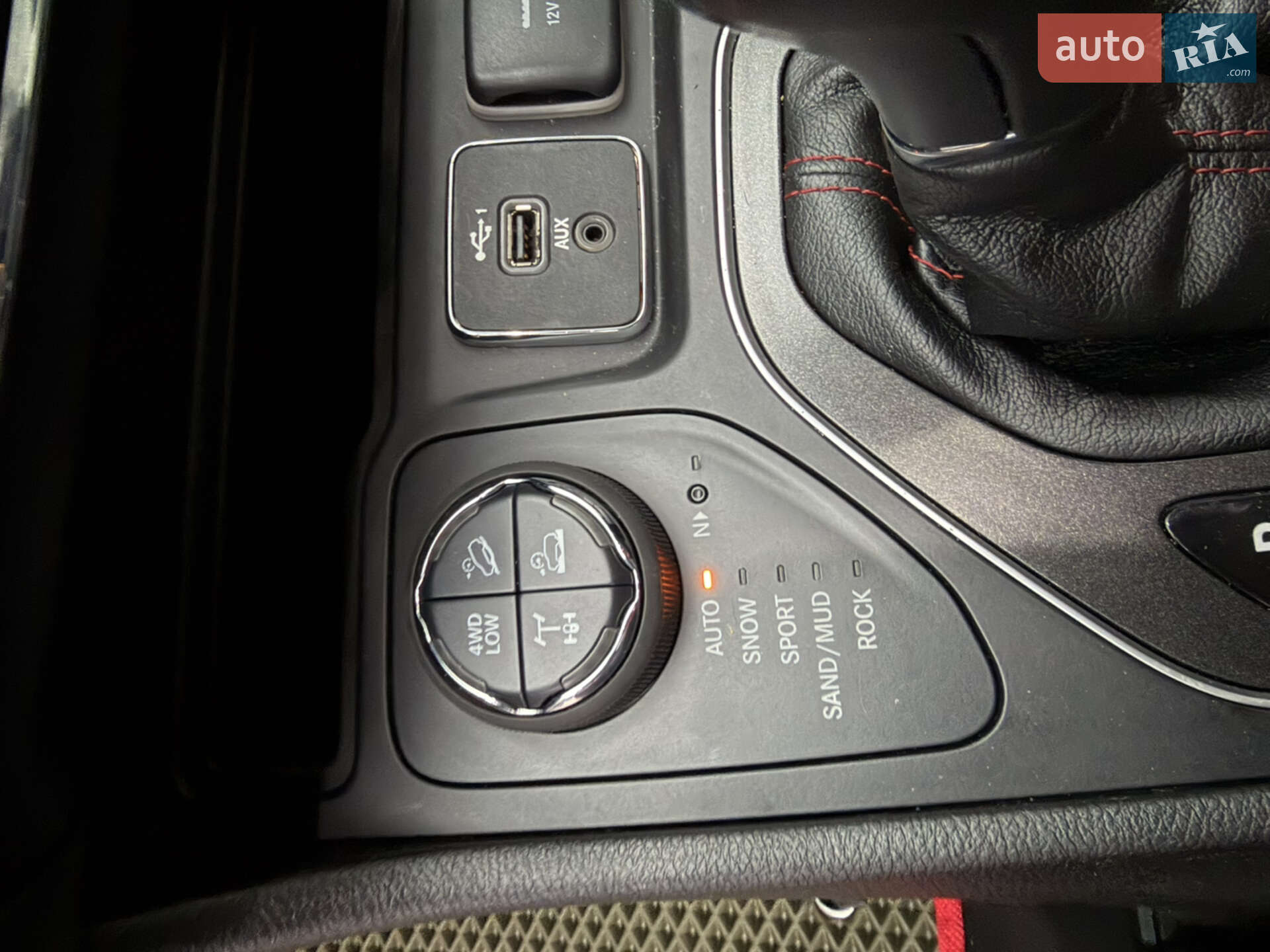 Jeep Cherokee 2020 VIN 1C4PJMBX2MD172963 фото оголошення 26 з 51