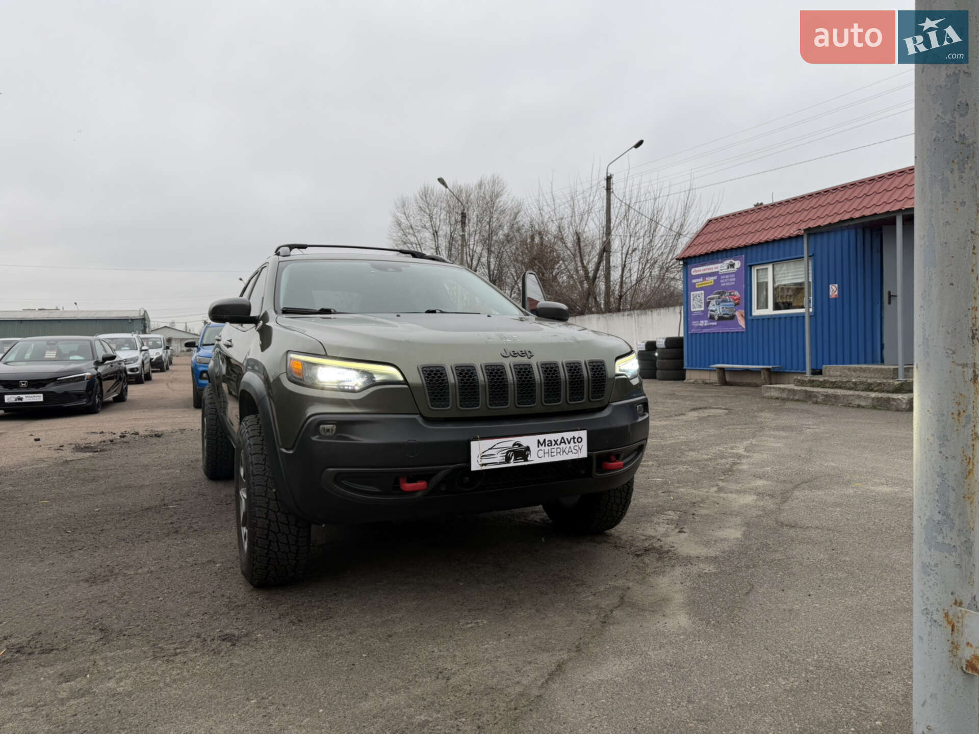 Jeep Cherokee 2020 VIN 1C4PJMBX2MD172963 фото оголошення 37 з 51