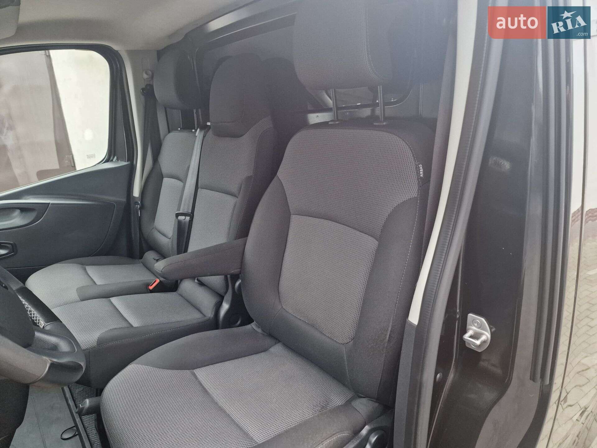 Renault Trafic 2020 VIN VF1FL000865116834 фото оголошення 18 з 32