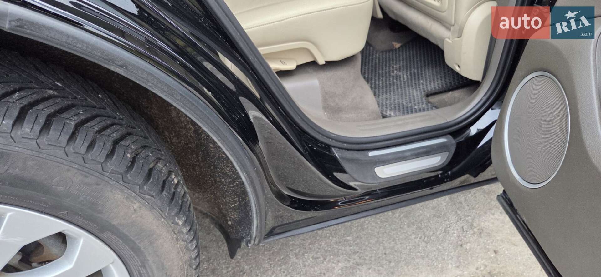 Audi Q5 2015 VIN WA1LFAFP8FA091490 фото оголошення 8 з 25