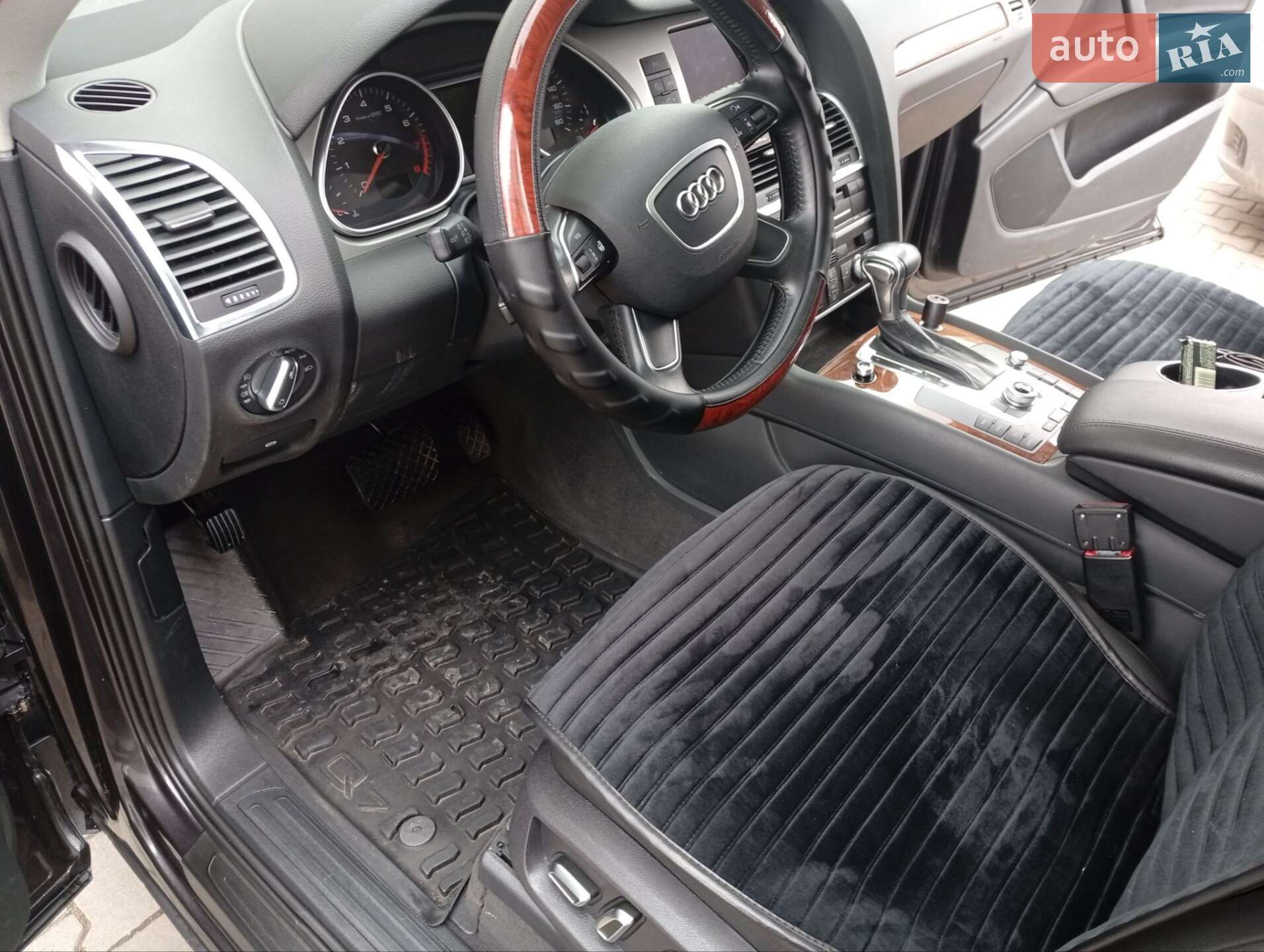 Audi Q7 2015 VIN WA1CGAFE3FD018294 фото оголошення 26 з 38