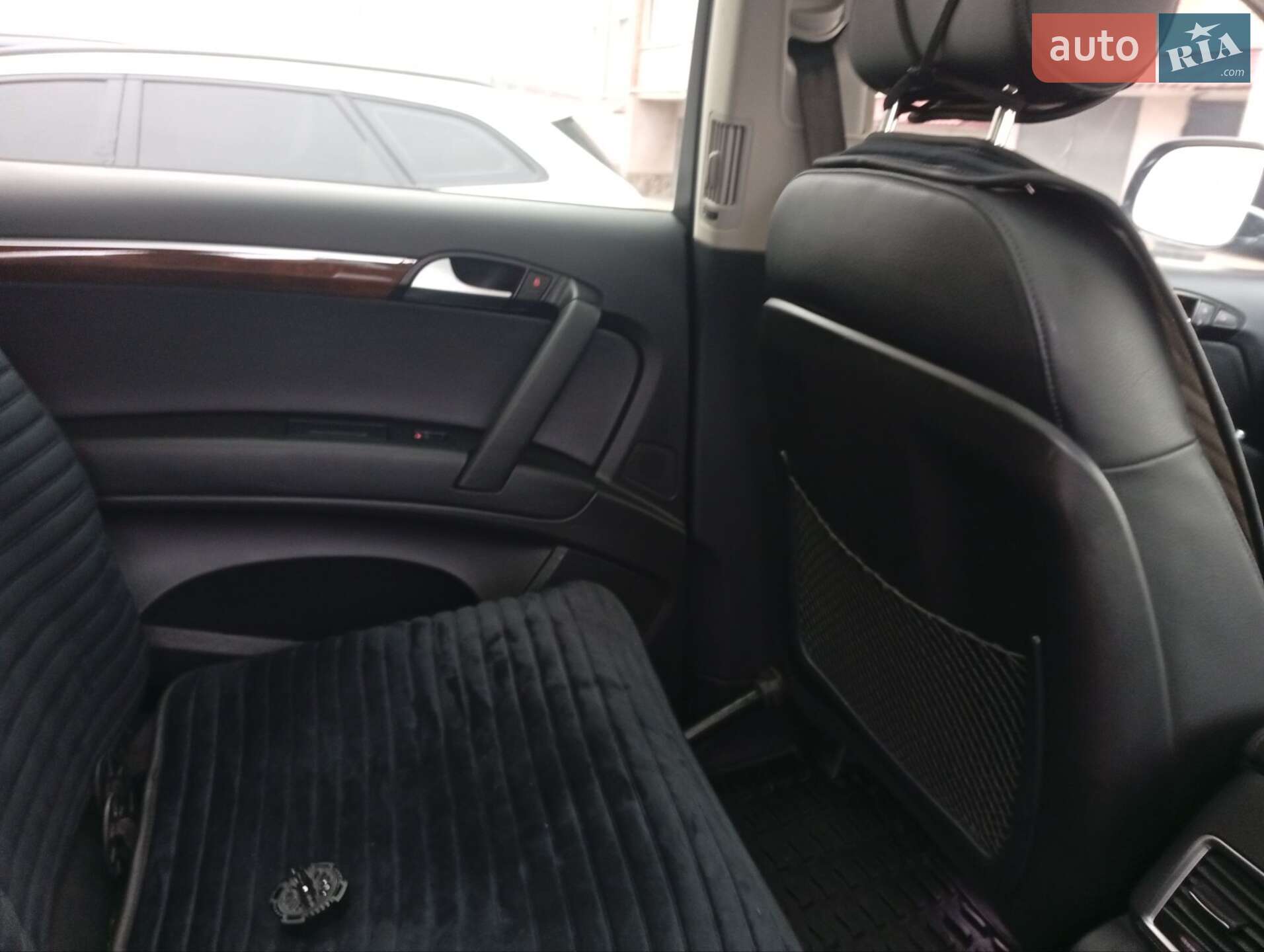 Audi Q7 2015 VIN WA1CGAFE3FD018294 фото оголошення 35 з 38