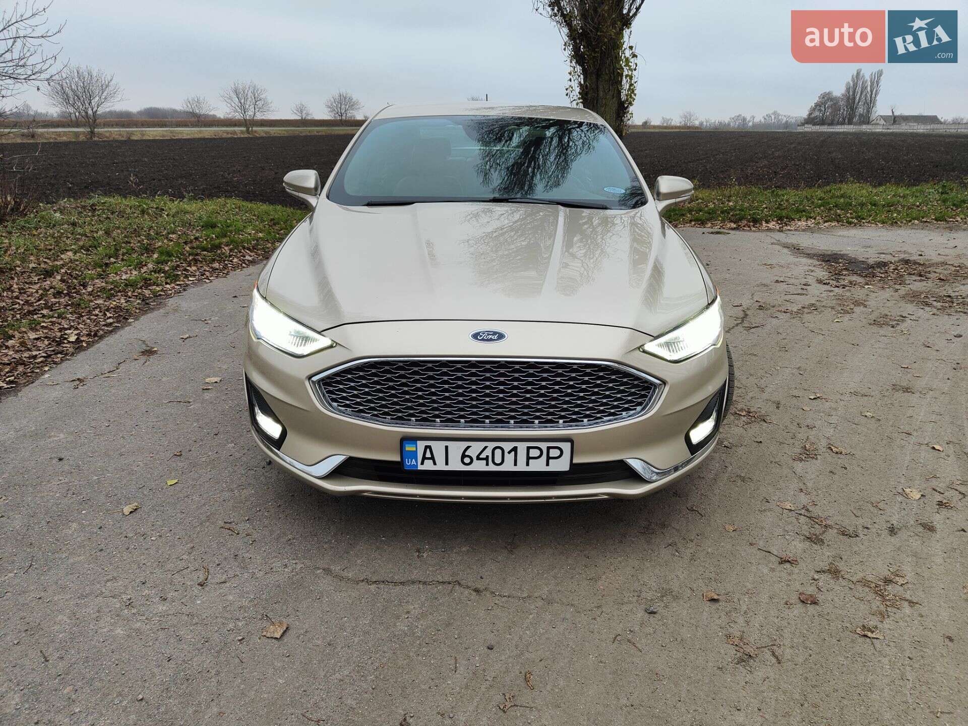 Ford Fusion 2019 VIN 3FA6P0SU4KR185250 фото оголошення 16 з 17