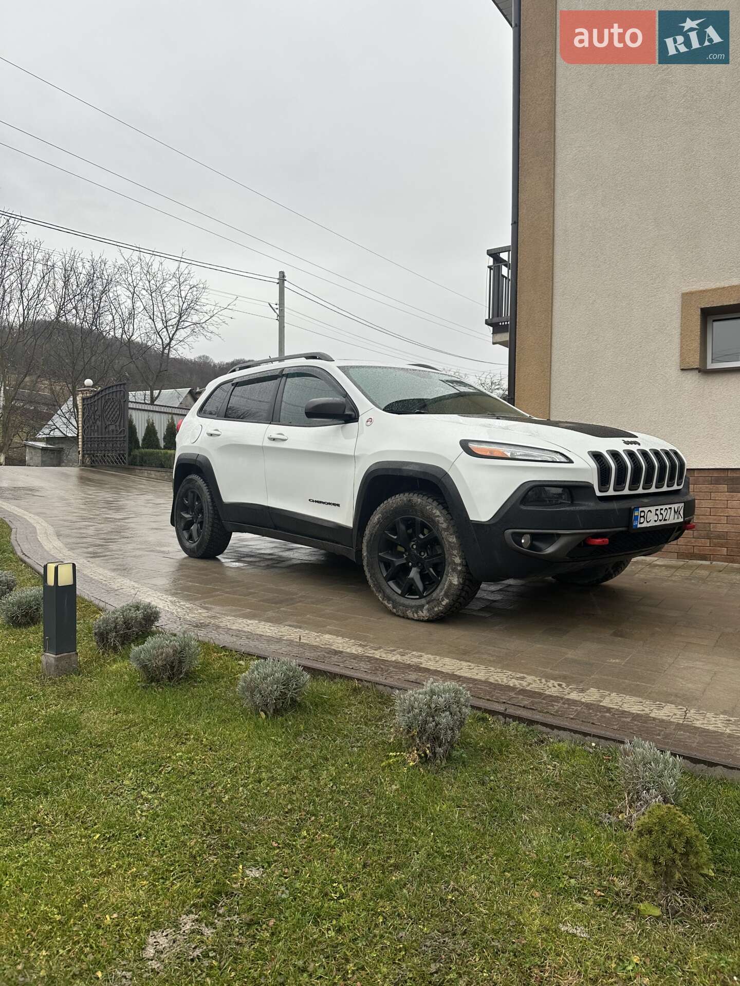 Jeep Cherokee 2014 VIN 1C4PJMBS5FW563634 фото оголошення 3 з 12