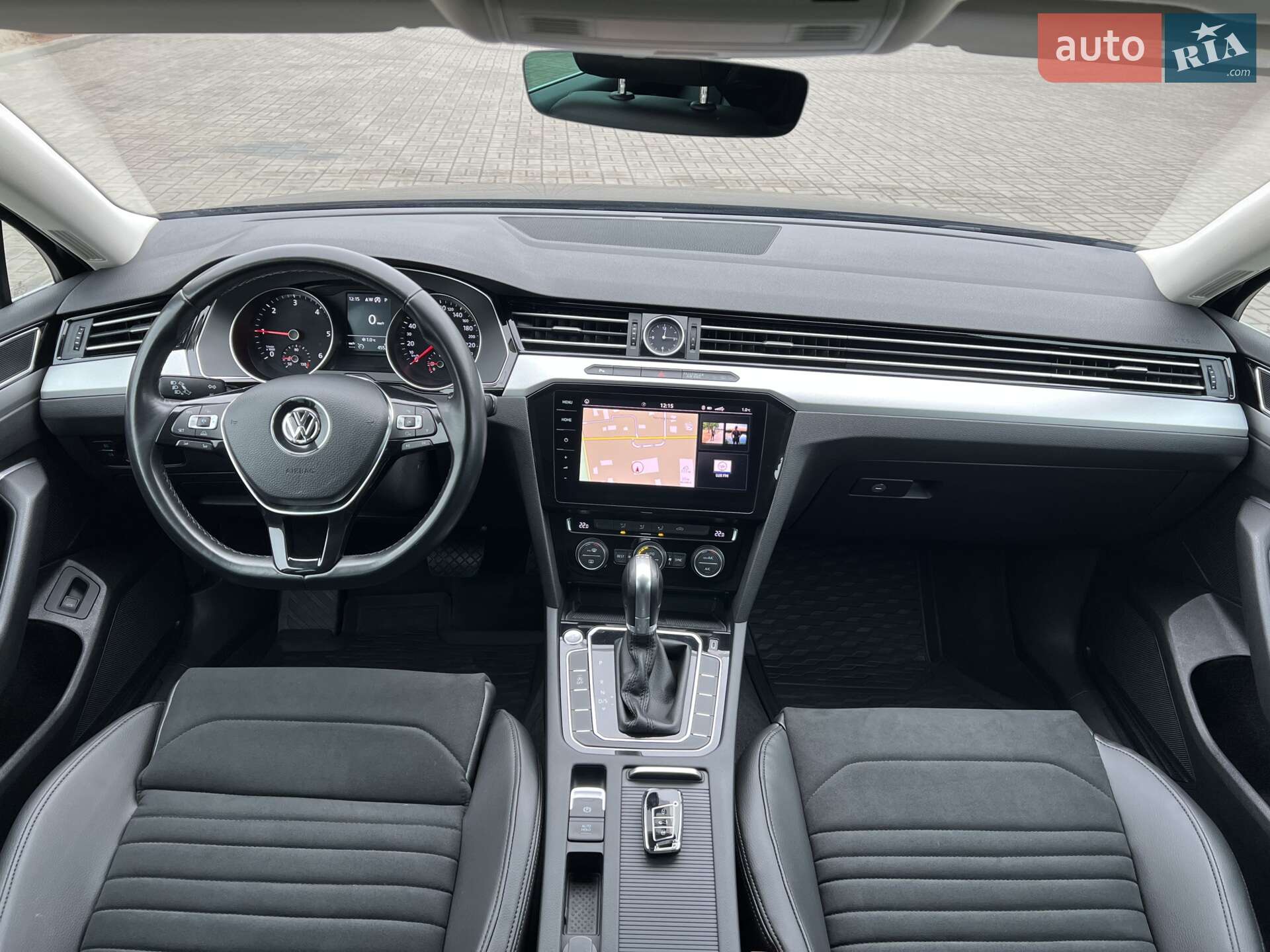 Volkswagen Passat 2017 VIN WVWZZZ3CZJE053128 фото оголошення 26 з 94