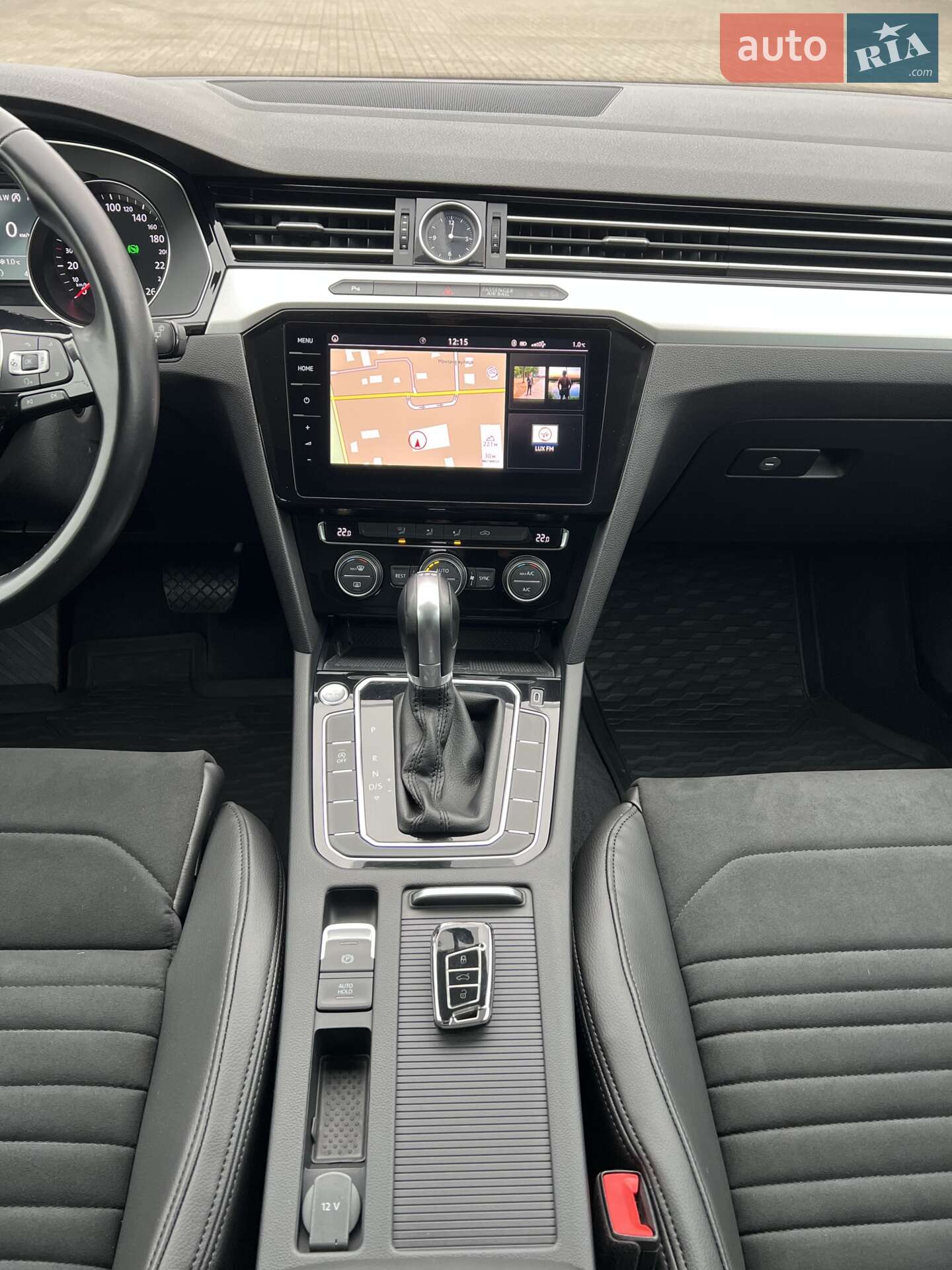 Volkswagen Passat 2017 VIN WVWZZZ3CZJE053128 фото оголошення 30 з 94