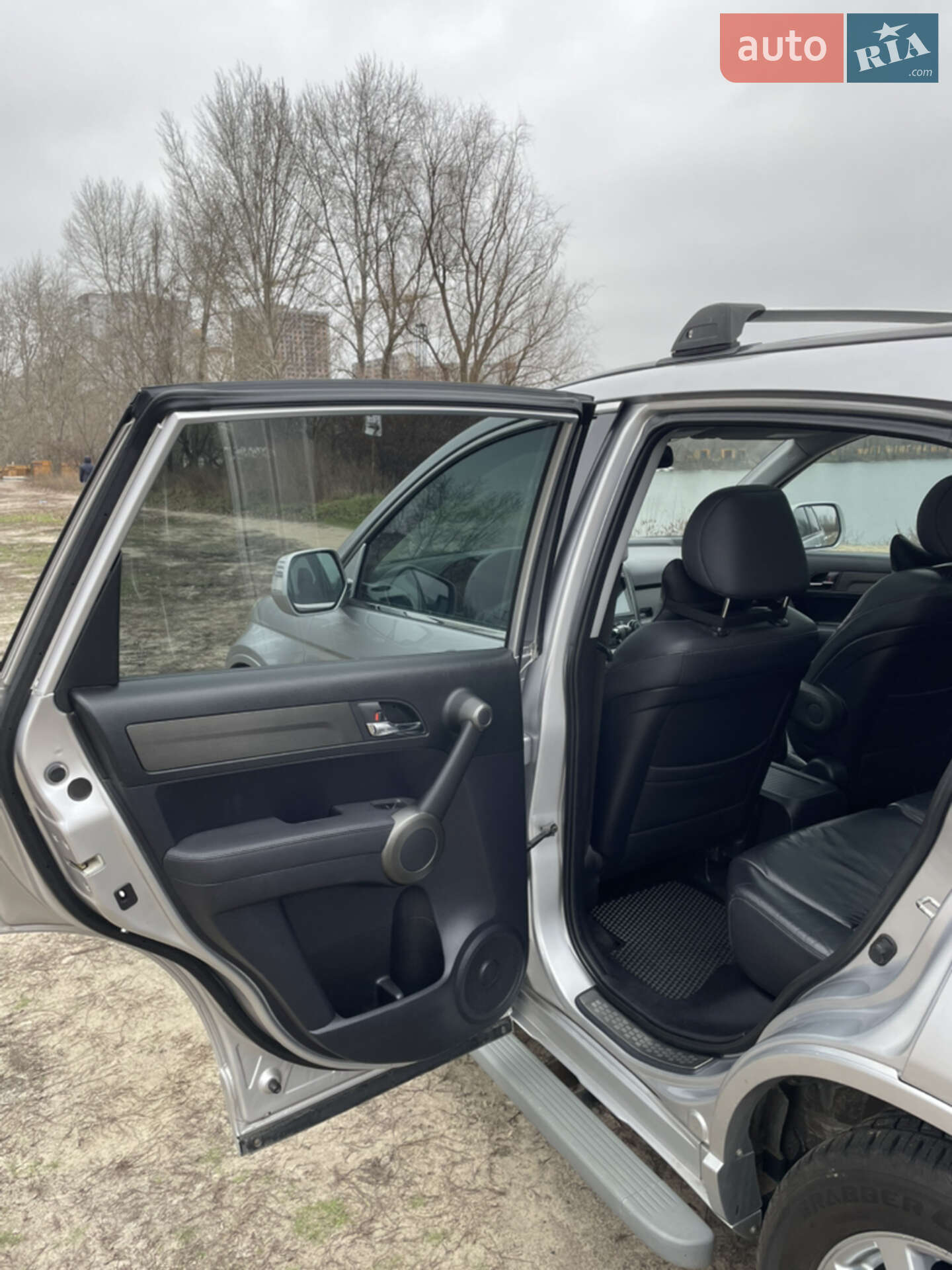 Honda CR-V 2011 VIN SHSRE6870AU003832 фото оголошення 13 з 26