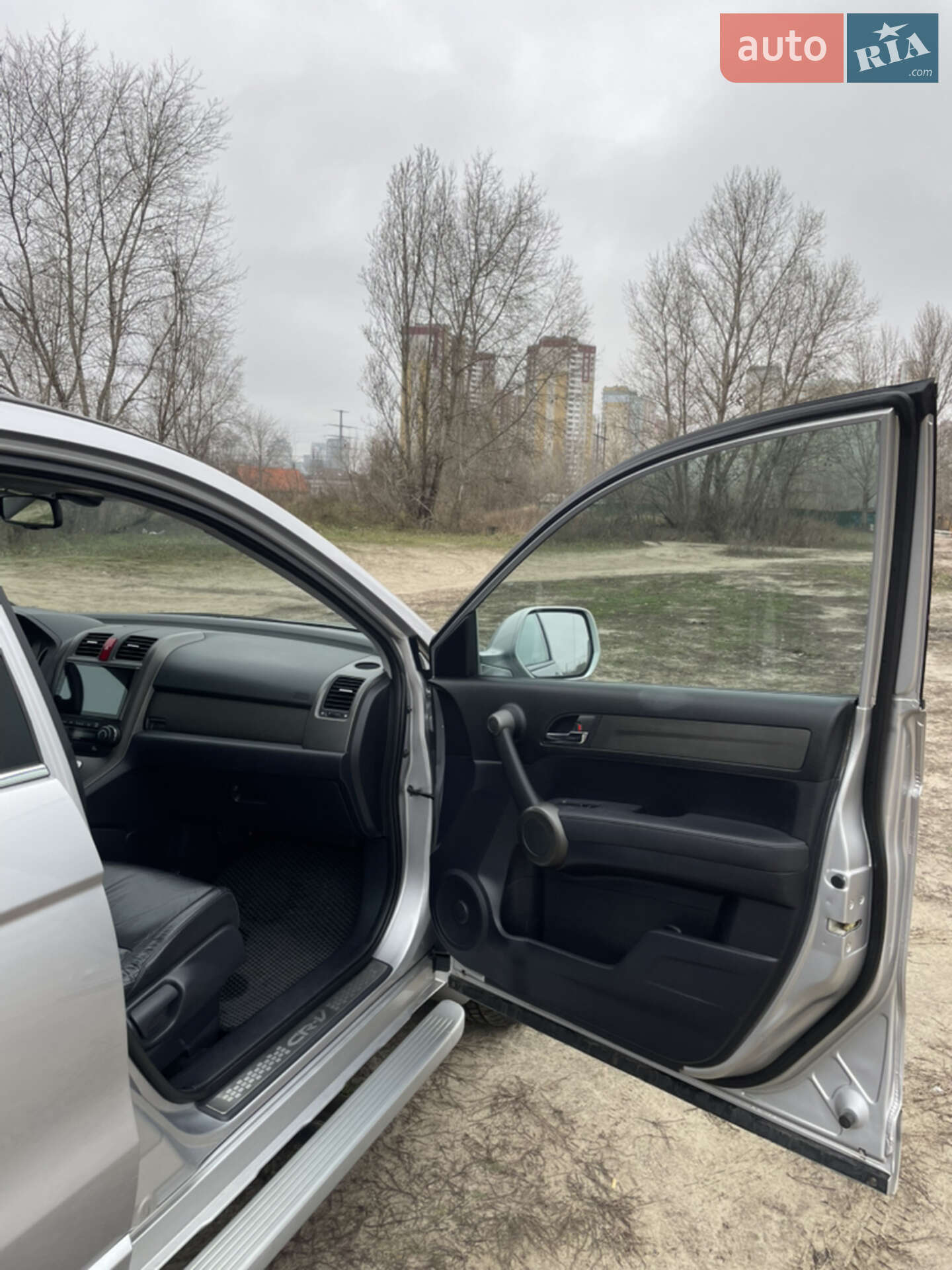 Honda CR-V 2011 VIN SHSRE6870AU003832 фото оголошення 15 з 26