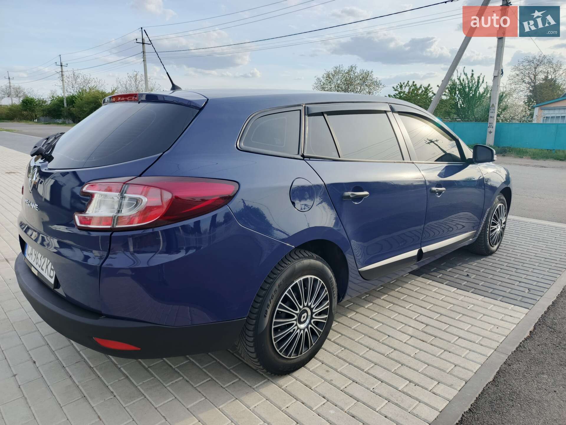 Renault Megane 2011 VIN VF1KZ5G0646376703 фото оголошення 6 з 11